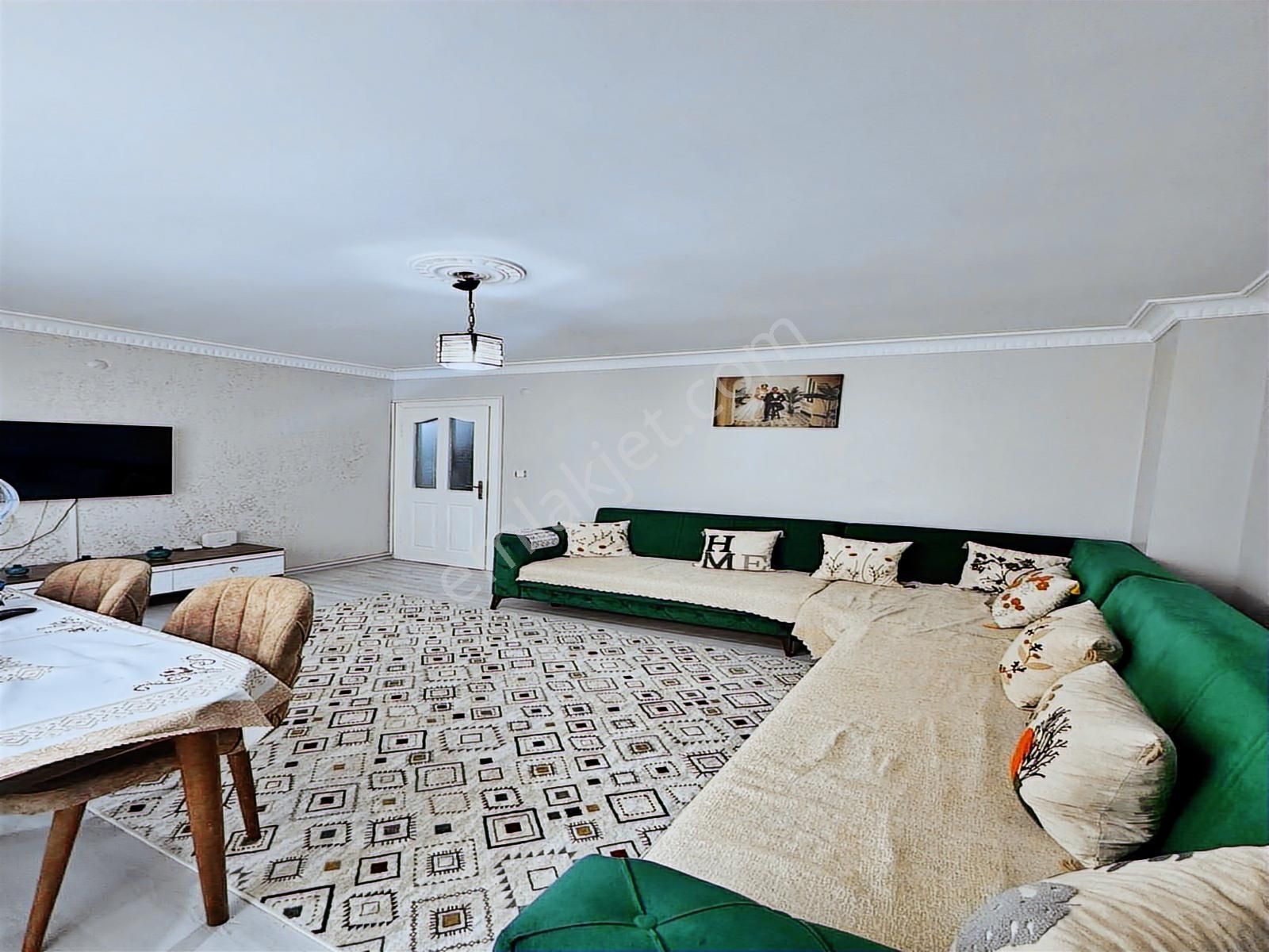 Konak Yapıdan 150 M² Geniş 3+1 | 2. Kat | Tek Daire Üzeri - Görsel 15