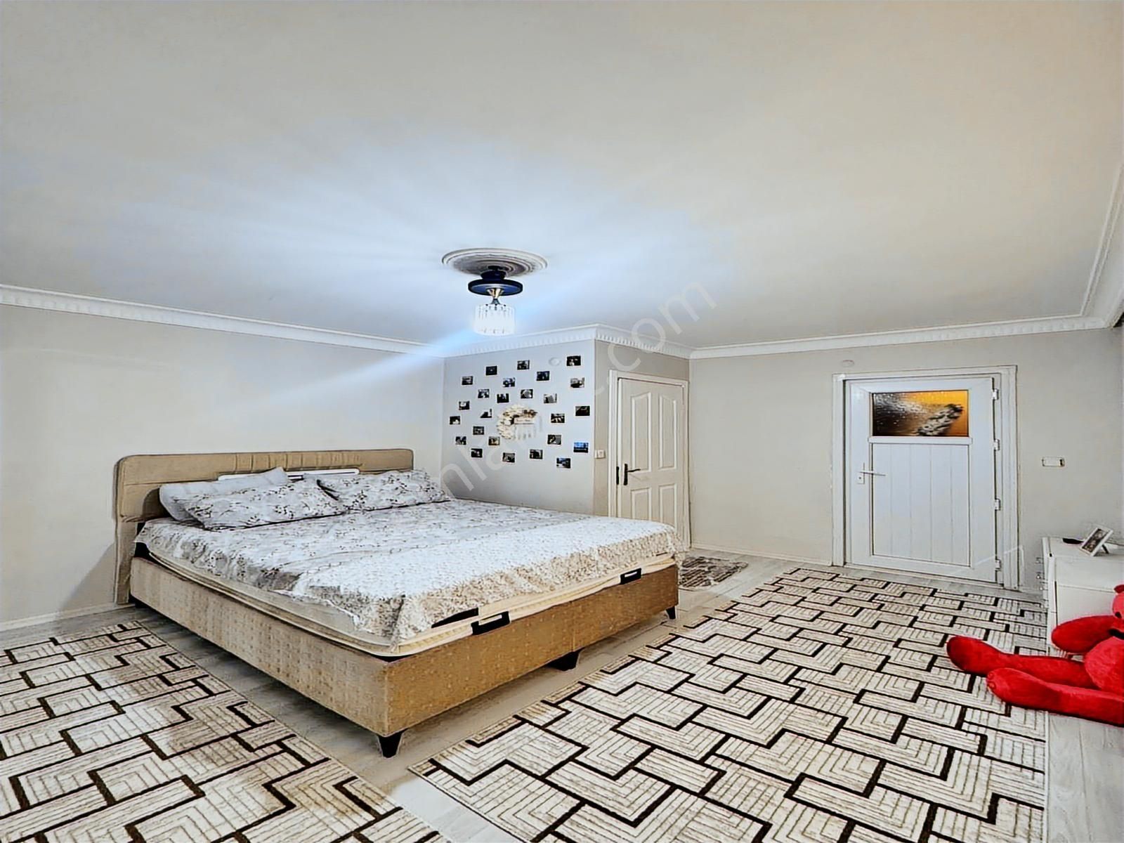 Konak Yapıdan 150 M² Geniş 3+1 | 2. Kat | Tek Daire Üzeri - Görsel 20