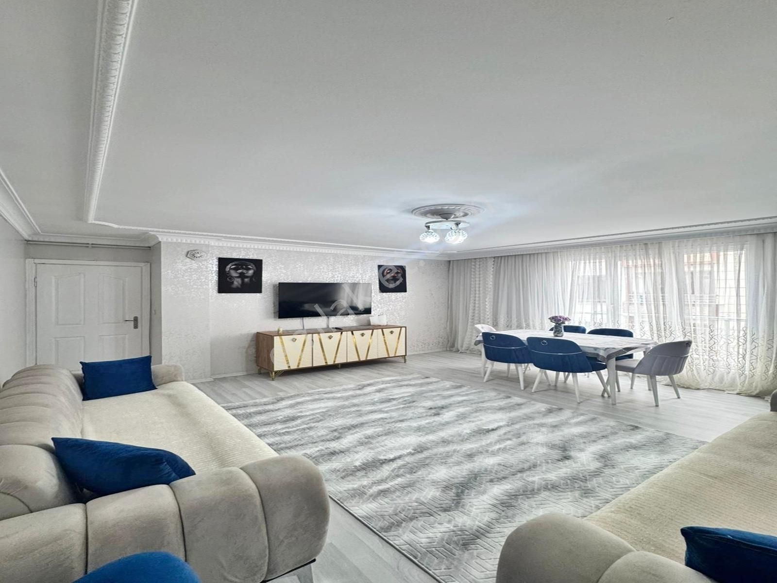 Konak Yapıdan 150 M² Geniş 3+1 | 2. Kat | Tek Daire Üzeri - Görsel 18