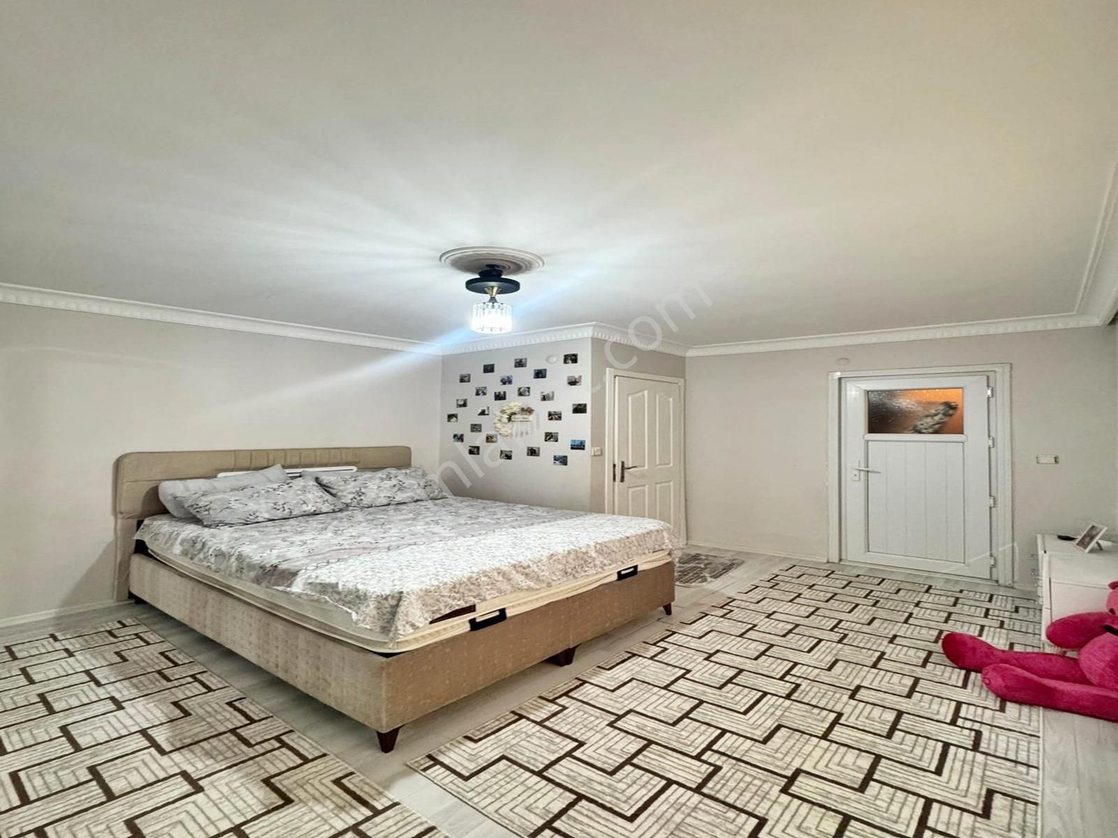 Konak Yapıdan 150 M² Geniş 3+1 | 2. Kat | Tek Daire Üzeri - Görsel 8