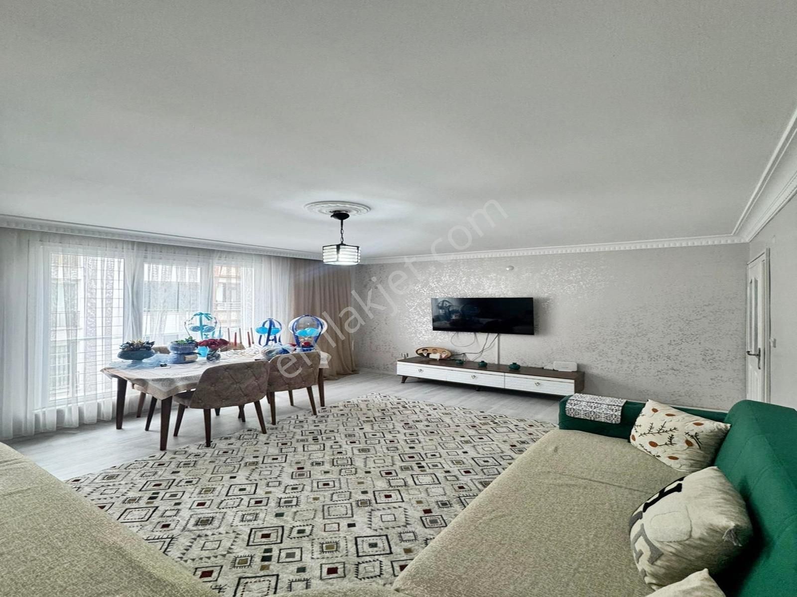 Konak Yapıdan 150 M² Geniş 3+1 | 2. Kat | Tek Daire Üzeri - Görsel 5