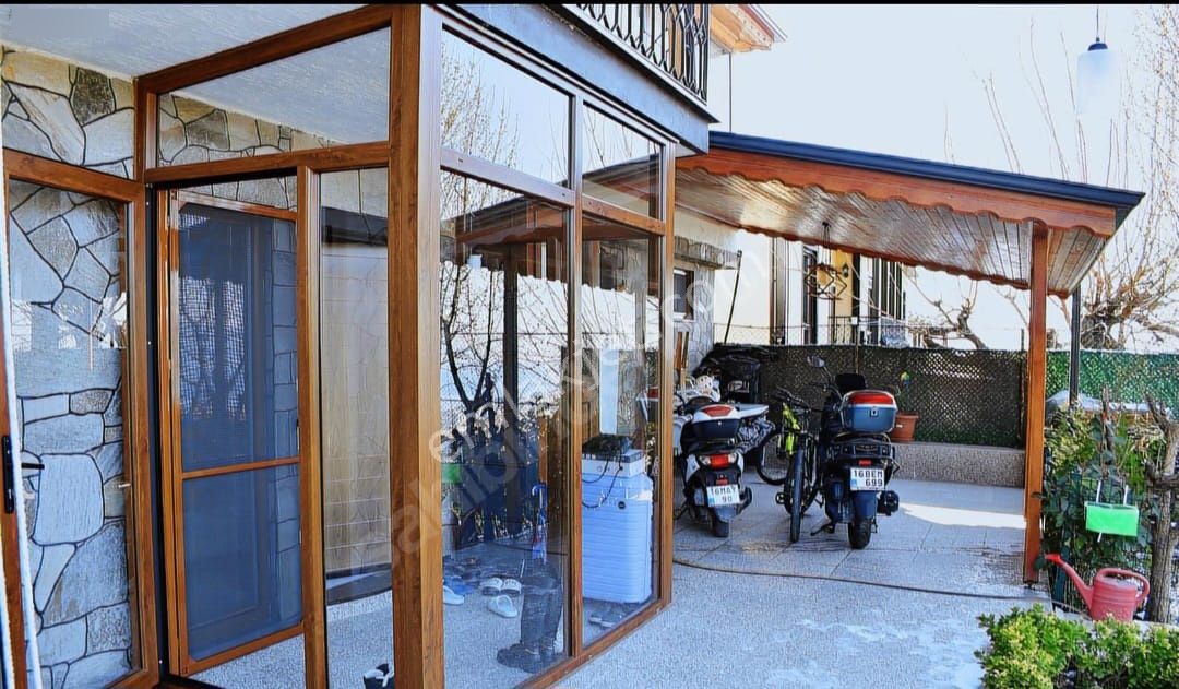 Deniz Ve Doğa Manzaralı Bahçeli Celal Bayar Evi - Görsel 10