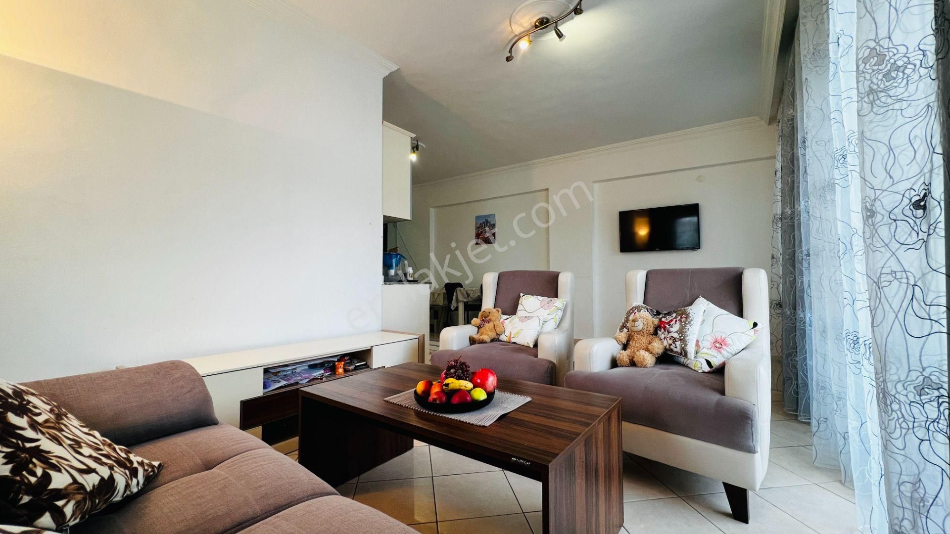 Kemer'de Denize Yakın Satılık Geniş 3+1 Daire - Görsel 3