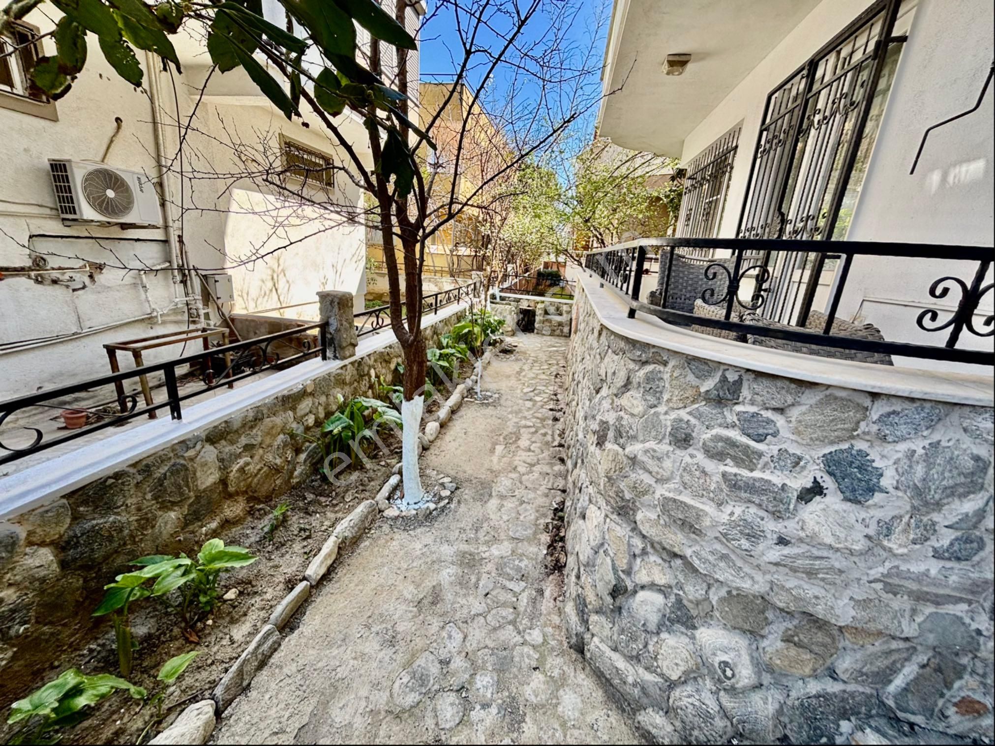 Tek Yetkili Olcaysu'dan Müstakil Tadında Denize 50m 2+1 Daire - Görsel 24