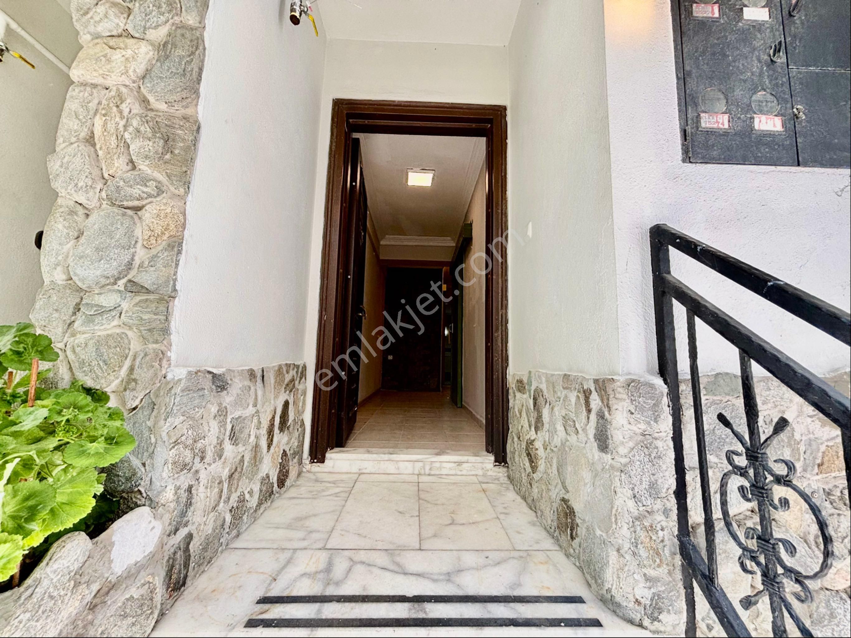 Tek Yetkili Olcaysu'dan Müstakil Tadında Denize 50m 2+1 Daire - Görsel 28