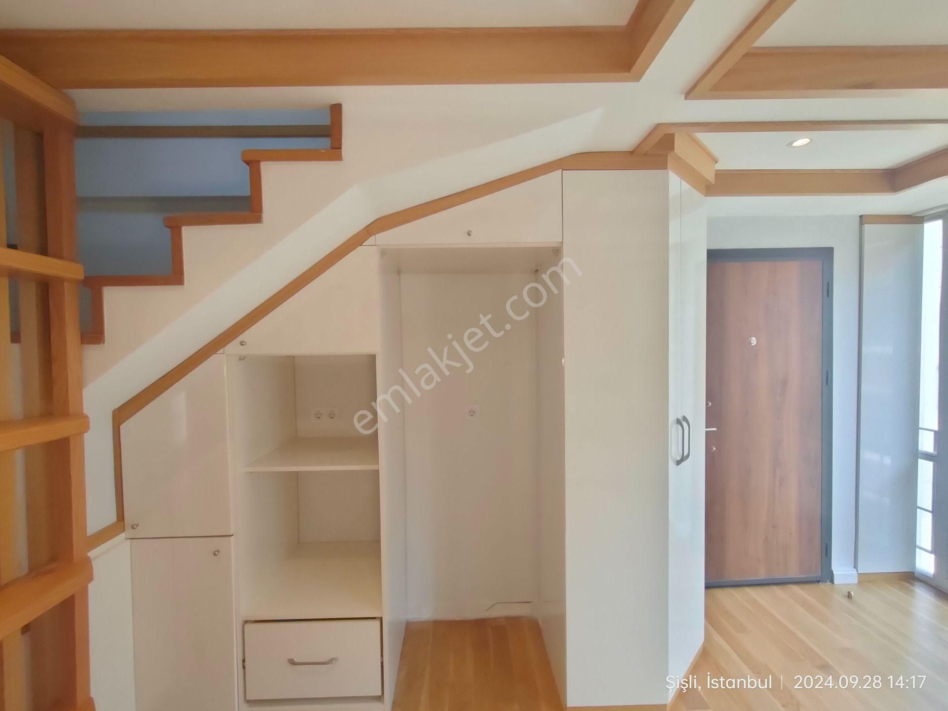 Şişli Teşvikiye'de, Çelik Konstrüksiyonlu, Asansörlü, Çok Özel Kiralık Daire - Görsel 5