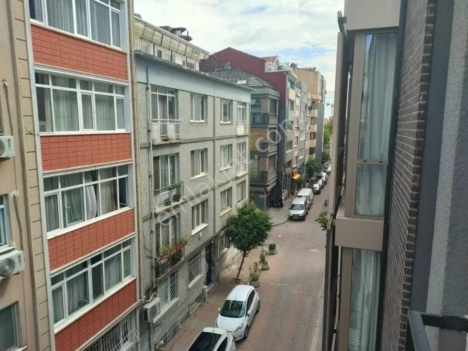 Şişli Teşvikiye'de, Çelik Konstrüksiyonlu, Asansörlü, Çok Özel Kiralık Daire - Görsel 34