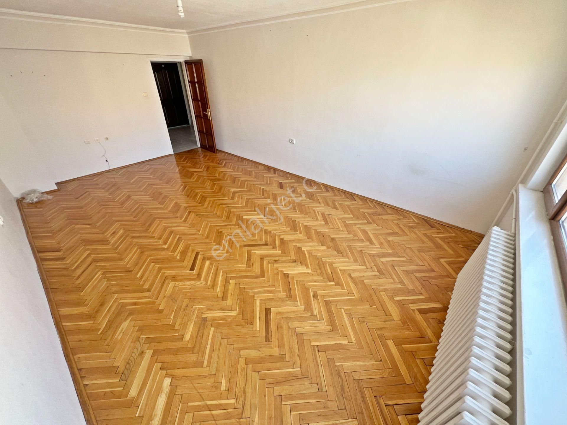 Etlik Tevfik Sağlam Cd. Yanı 3+1 Nezih Site Asansörlü 13.kat Manzaralı Satılık Daire!!! - Görsel 11