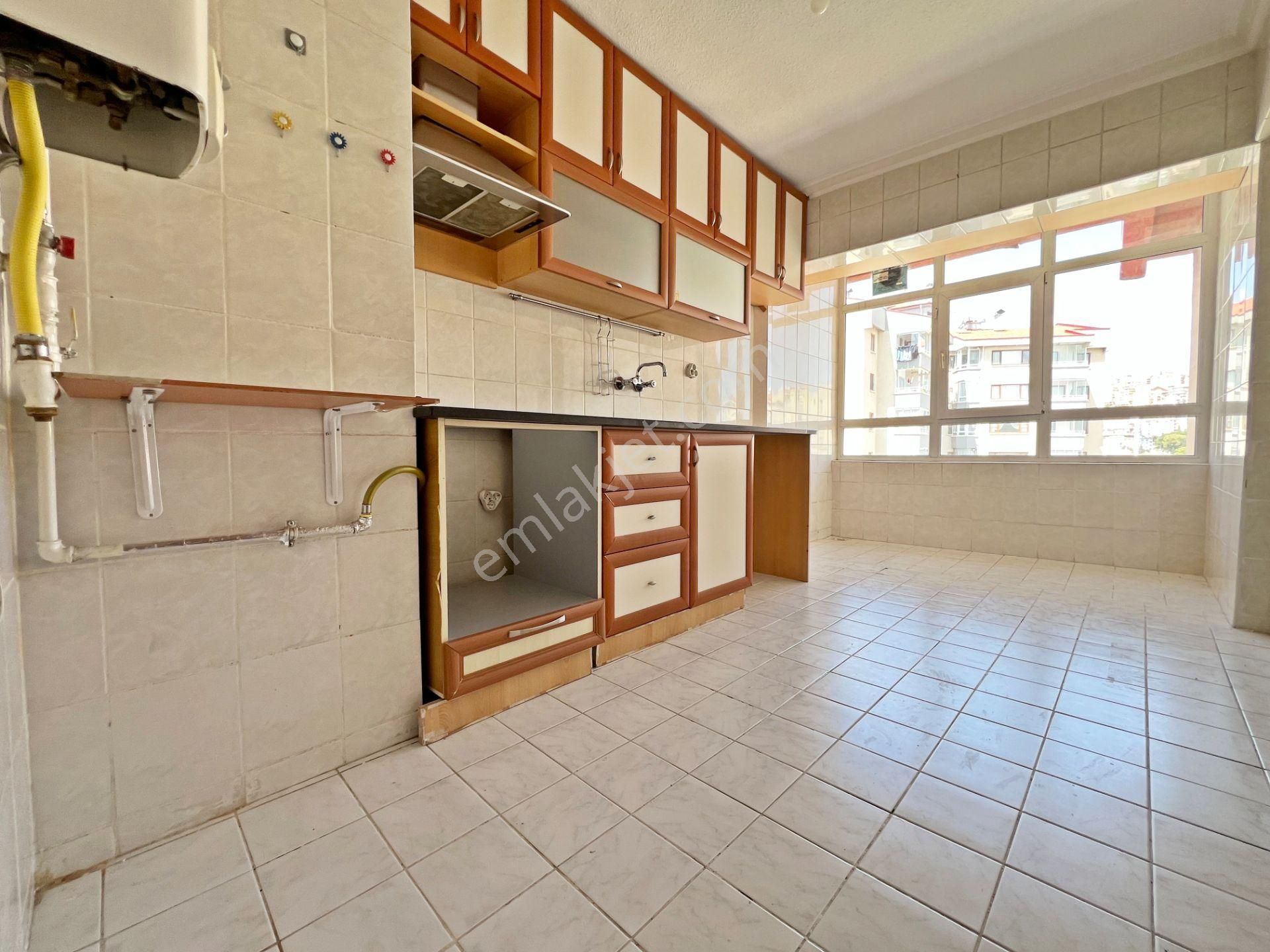 Etlik Tevfik Sağlam Cd. Yanı 3+1 Nezih Site Asansörlü 13.kat Manzaralı Satılık Daire!!! - Görsel 3