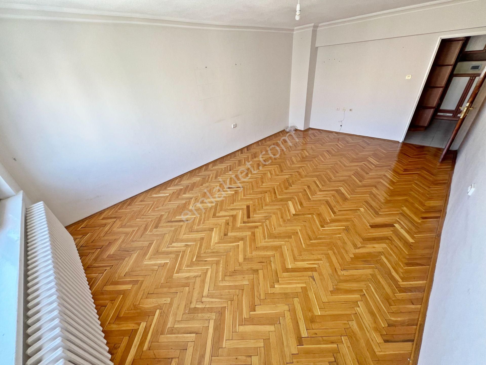 Etlik Tevfik Sağlam Cd. Yanı 3+1 Nezih Site Asansörlü 13.kat Manzaralı Satılık Daire!!! - Görsel 13