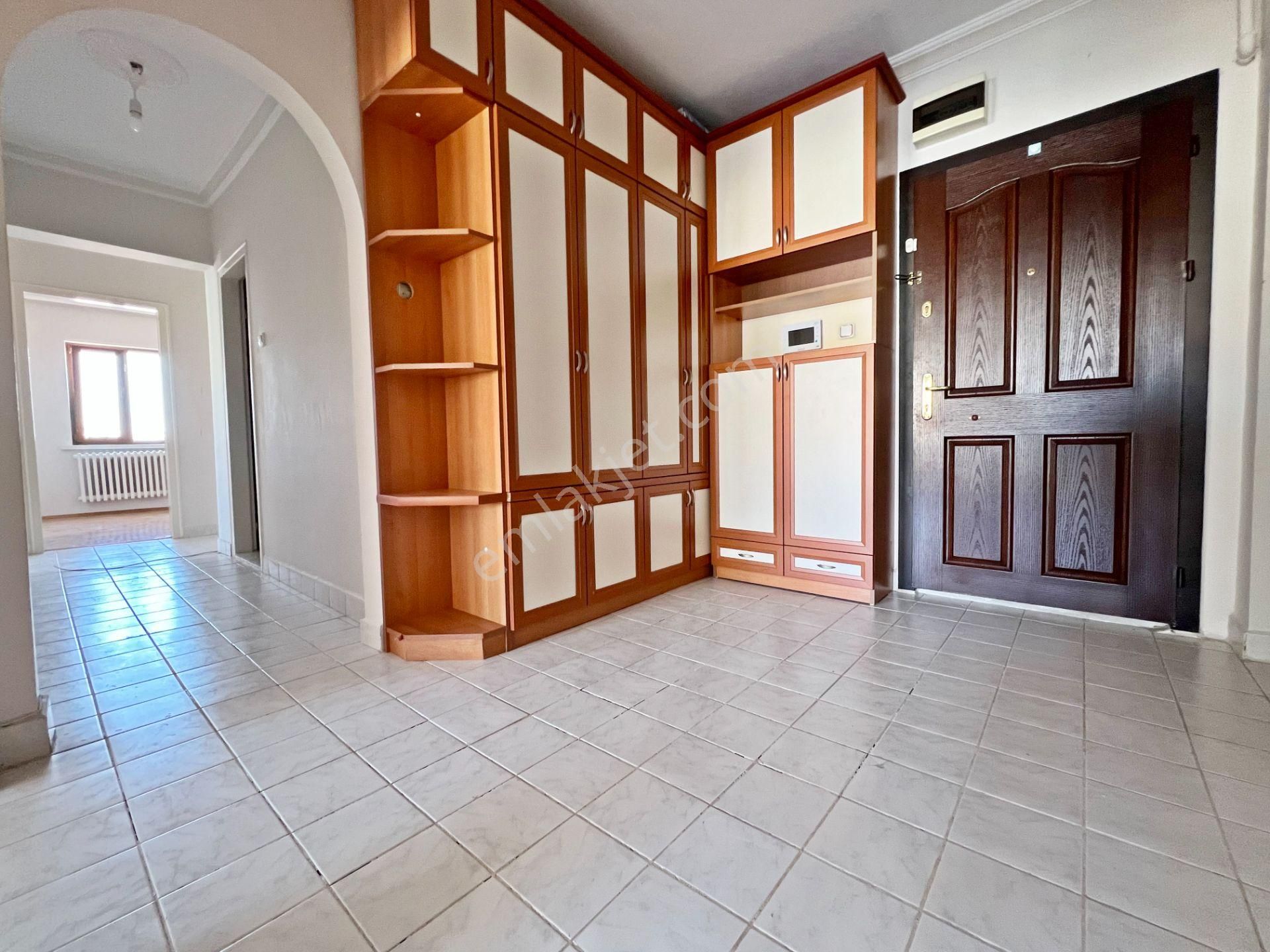 Etlik Tevfik Sağlam Cd. Yanı 3+1 Nezih Site Asansörlü 13.kat Manzaralı Satılık Daire!!! - Görsel 33