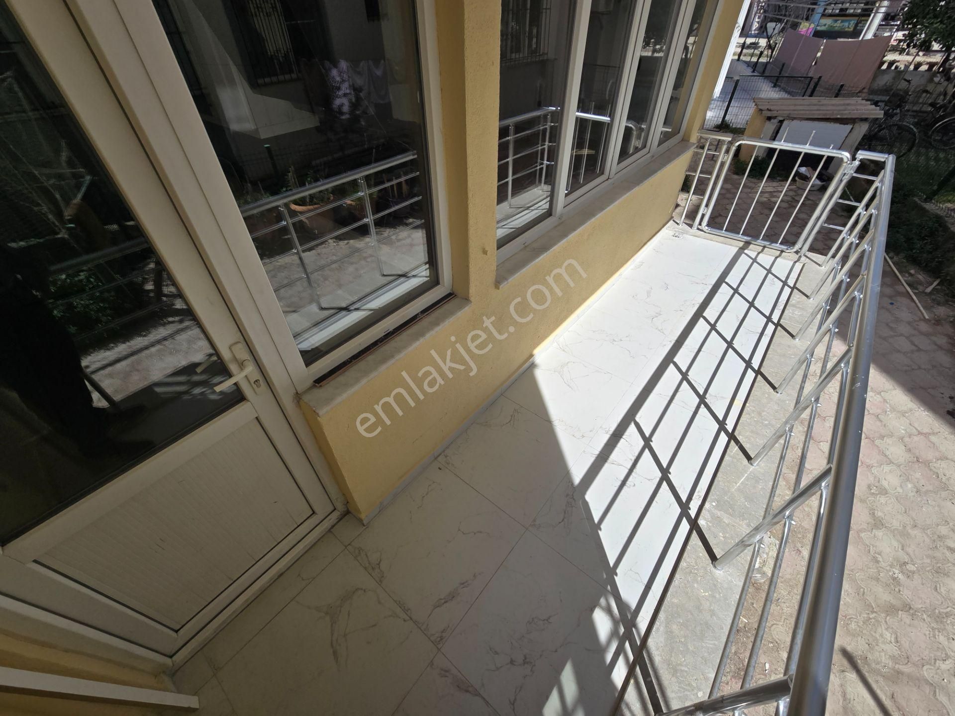 ▀jet Emlak'tan Sarıkız'da Mükemmel Konumda Denize 70m 2+1 Daire - Görsel 32
