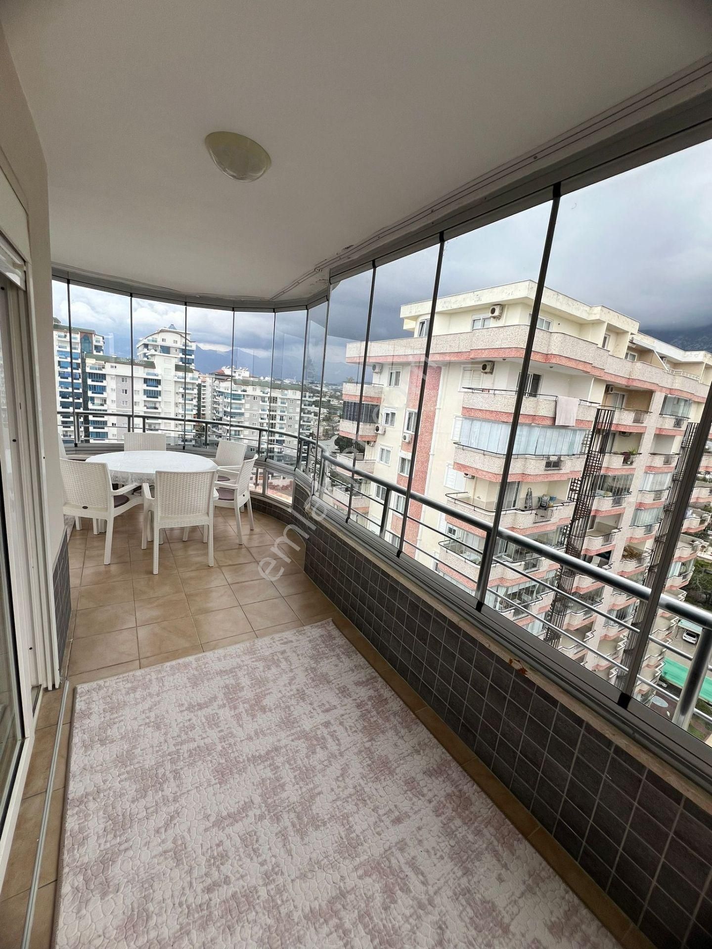 Alanya Mahmutlar’da 280 M2 Satılık 5+2 Lüks Eşyalı Daire - Görsel 18
