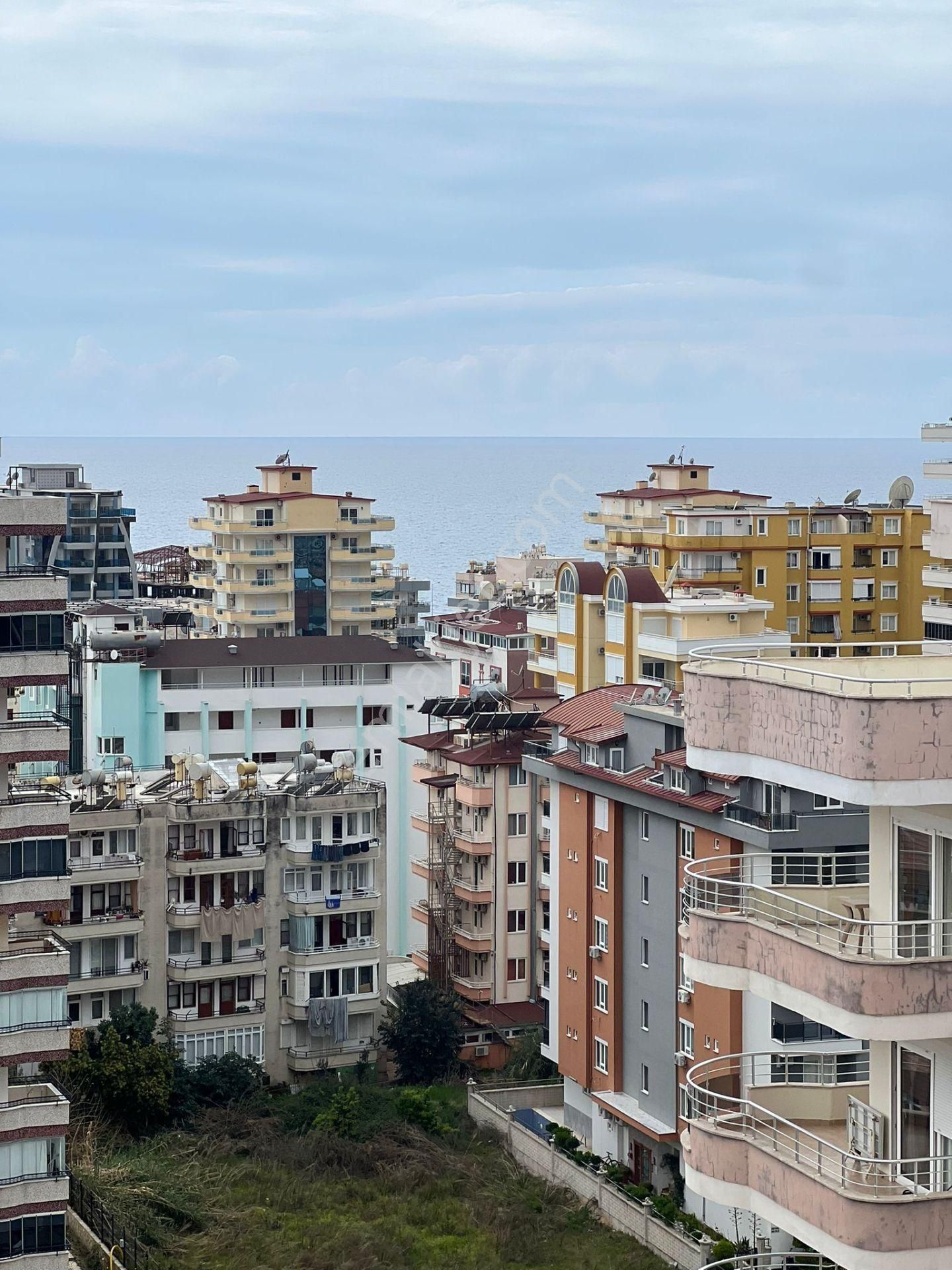 Alanya Mahmutlar’da 280 M2 Satılık 5+2 Lüks Eşyalı Daire - Görsel 21
