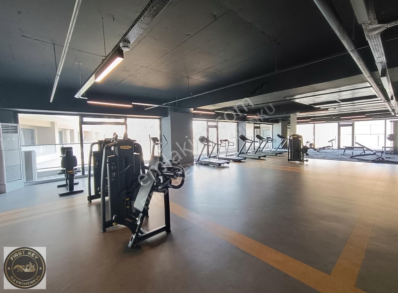 İkon Tower'da Eşyalı, Kapalı Mutfaklı 3+1 Kiralık Daire - Görsel 7