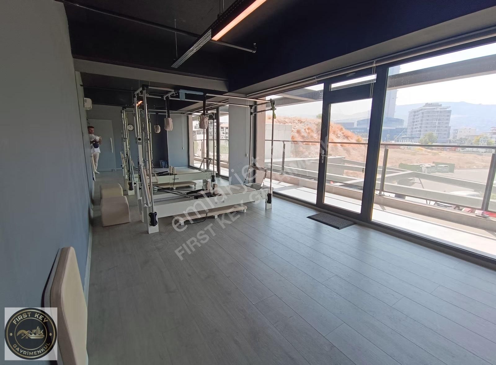 İkon Tower'da Eşyalı, Kapalı Mutfaklı 3+1 Kiralık Daire - Görsel 17