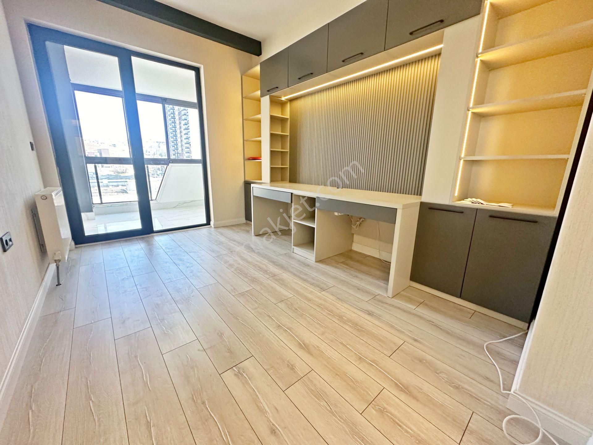 Ovacık Mahallesi Merkez'de Bulvar Paraleli Ara Kat 4,5+1 Lüx Satılık Site Dairesi!!! - Görsel 28