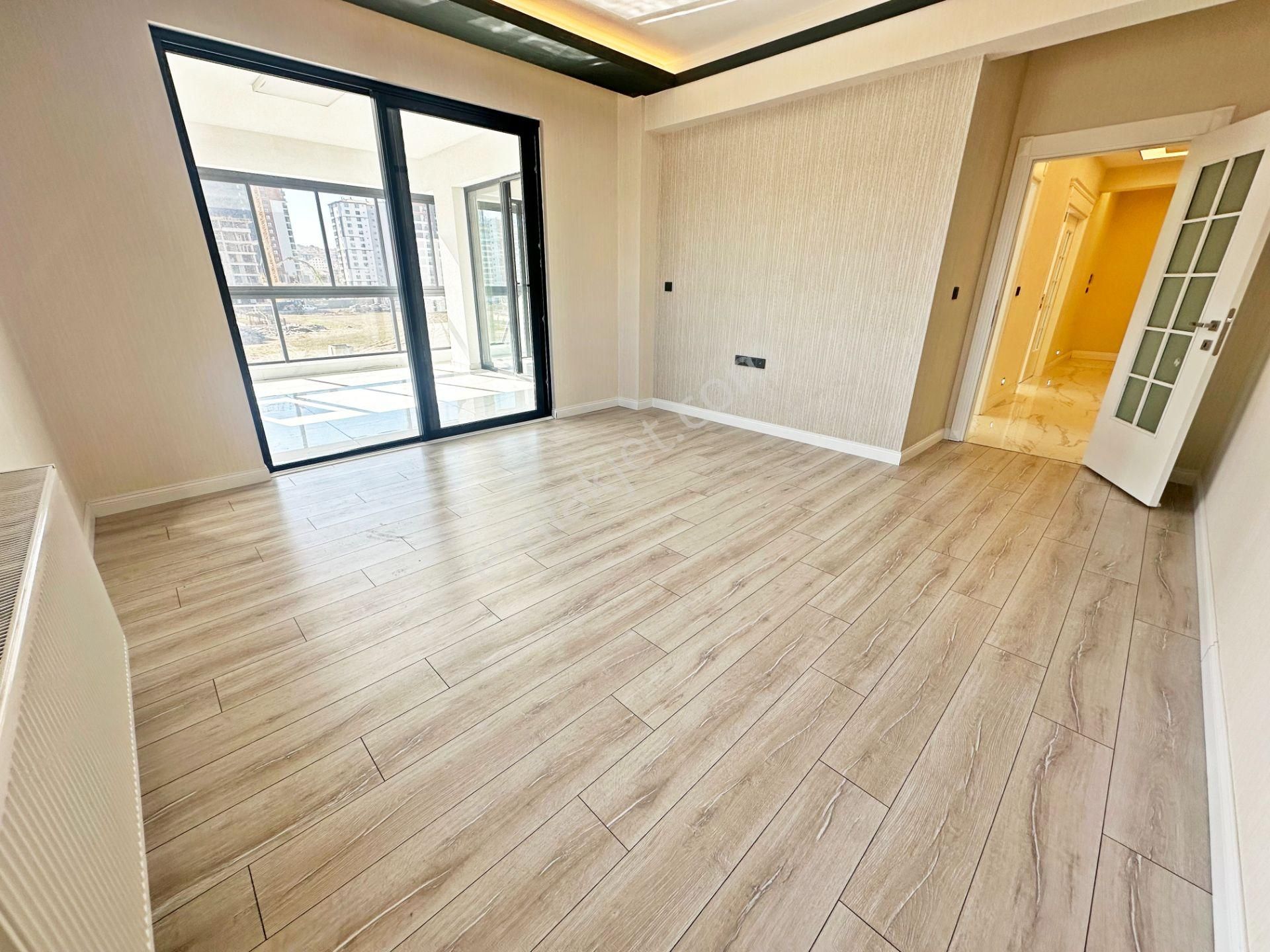 Ovacık Mahallesi Merkez'de Bulvar Paraleli Ara Kat 4,5+1 Lüx Satılık Site Dairesi!!! - Görsel 16