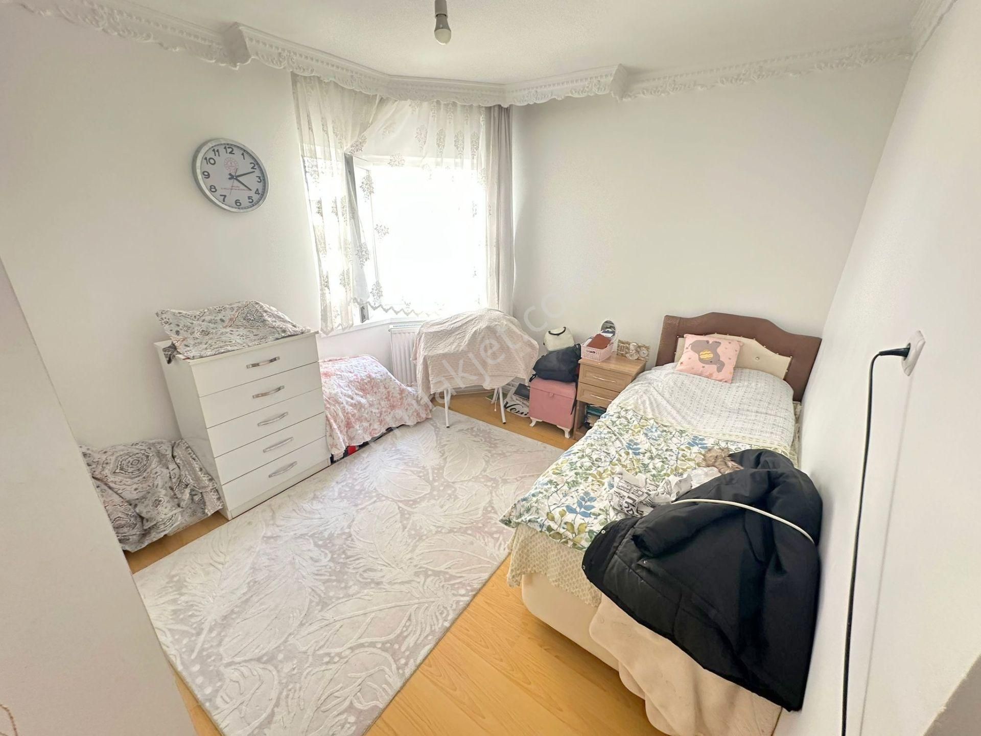 Çiçekli Mahallesinde Orta Kat 3+1 Isı Yalıtımlı Bağımsız Güney - Görsel 15