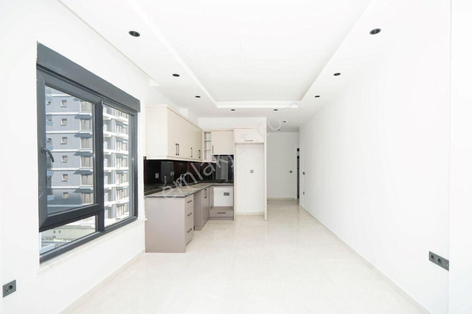 Alanya/mahmutlarda Denize 50m Lüks Site İçerisinde 1+1 Satılık Daire - Görsel 4