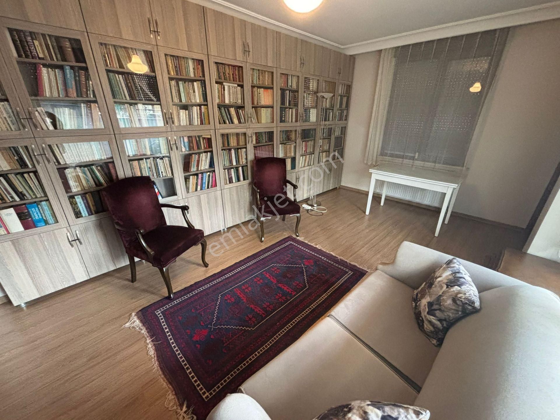 Kaçmaz'dan İdealtepe Işıklarda Minibüse Çok Yakın Eşyalı 1+1 - Görsel 10