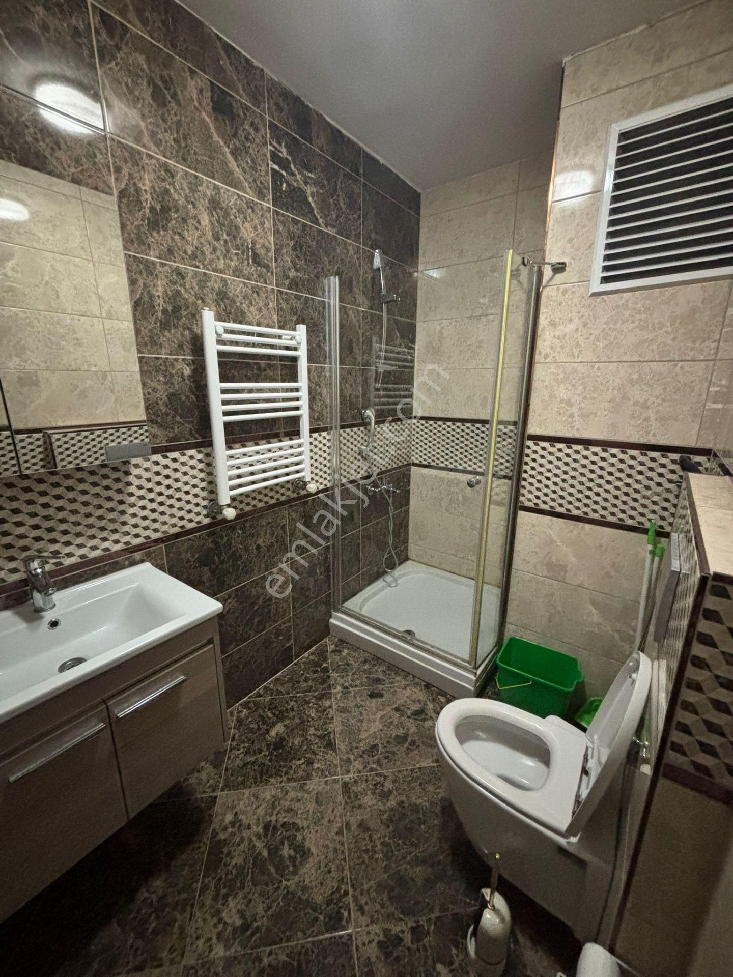 Kaçmaz'dan İdealtepe Işıklarda Minibüse Çok Yakın Eşyalı 1+1 - Görsel 27