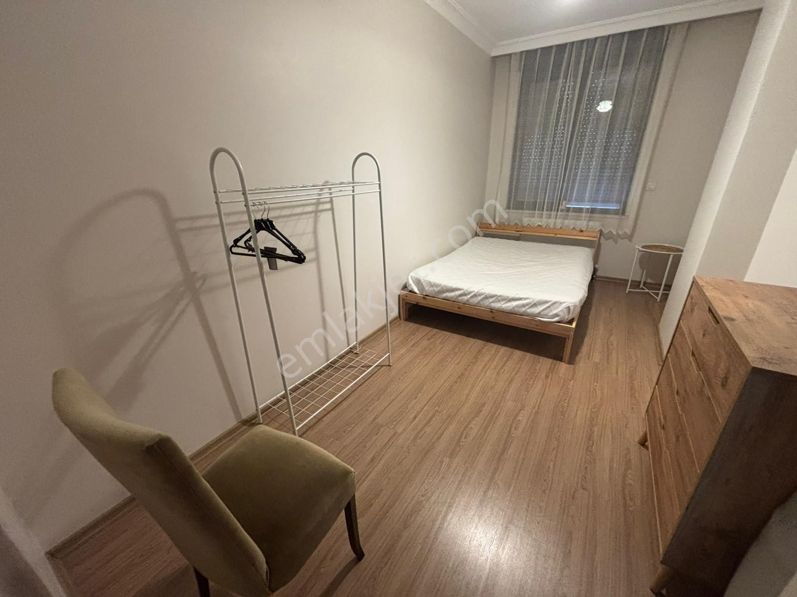 Kaçmaz'dan İdealtepe Işıklarda Minibüse Çok Yakın Eşyalı 1+1 - Görsel 35