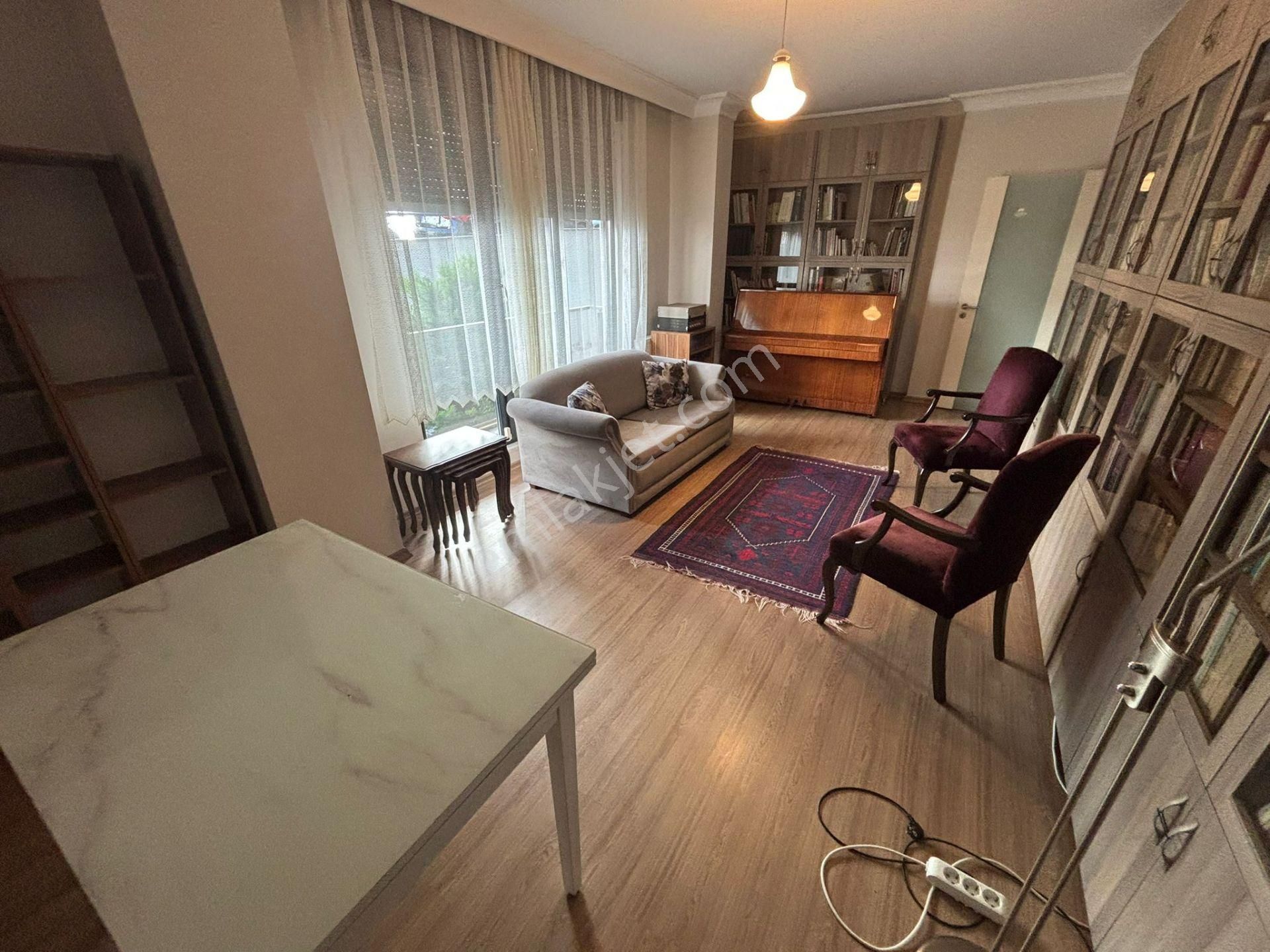 Kaçmaz'dan İdealtepe Işıklarda Minibüse Çok Yakın Eşyalı 1+1 - Görsel 6