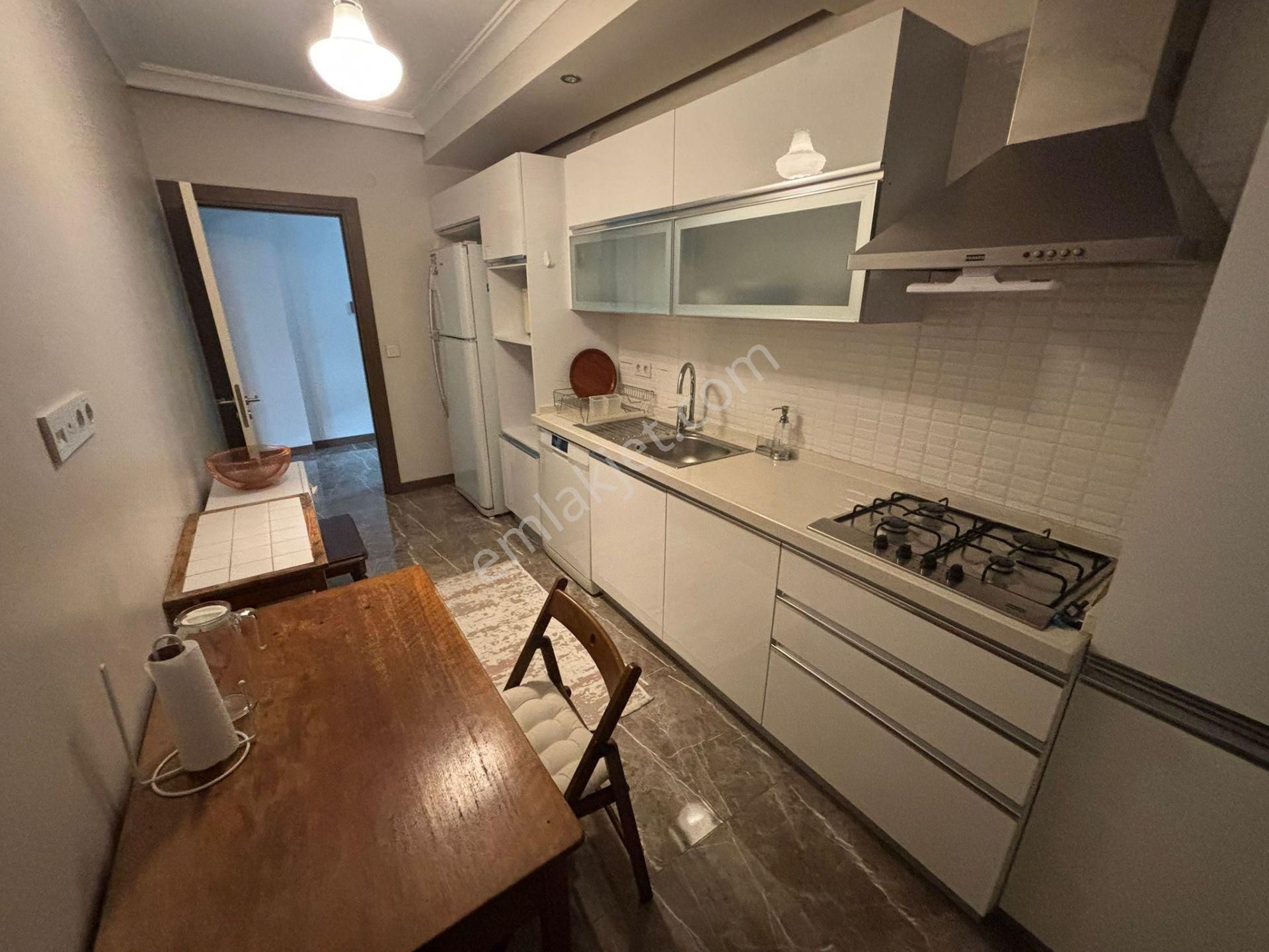 Kaçmaz'dan İdealtepe Işıklarda Minibüse Çok Yakın Eşyalı 1+1 - Görsel 15