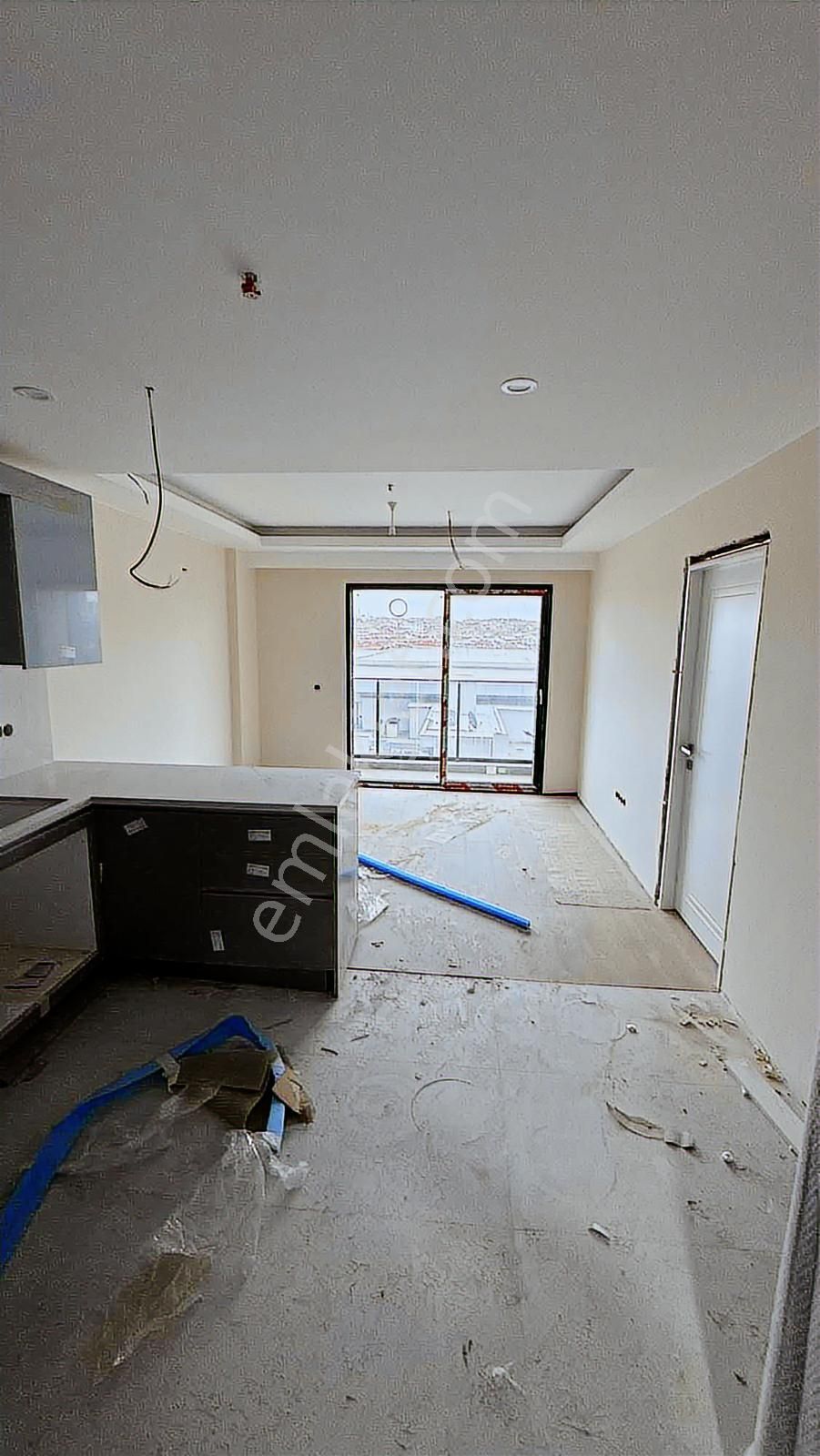 Çiğdem Emlak Tan Mega Garden Da 1+1 Satılık Daire