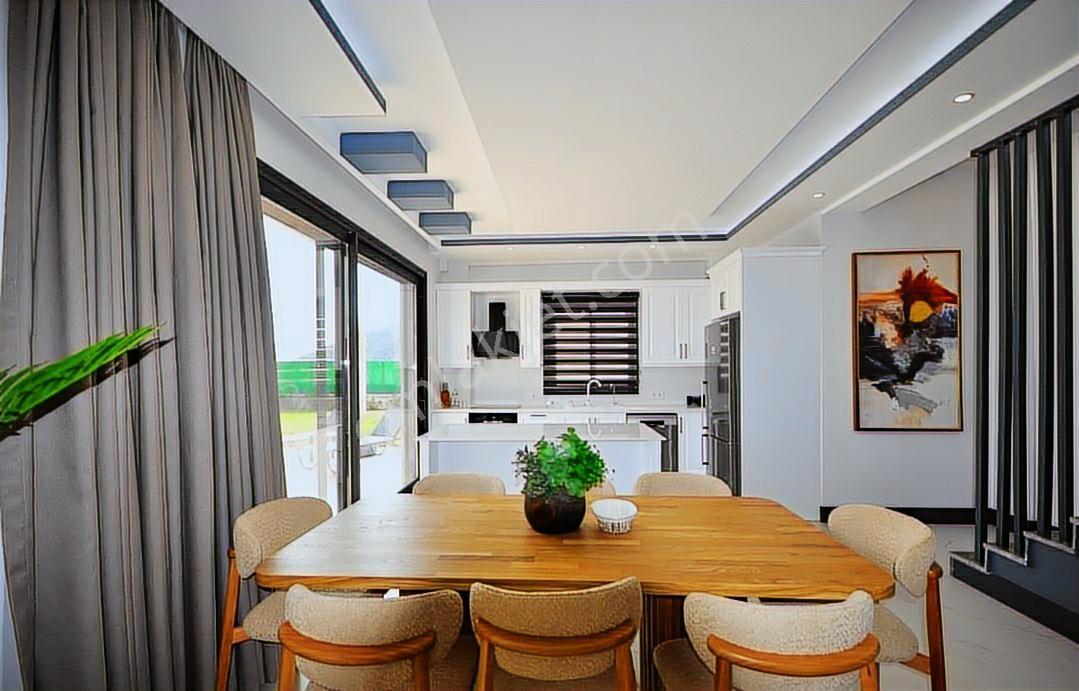 Kalkan Merkez Vatandaşlığa Uygun Deniz Manzaralı 4+1 Lüks Villa - Görsel 7