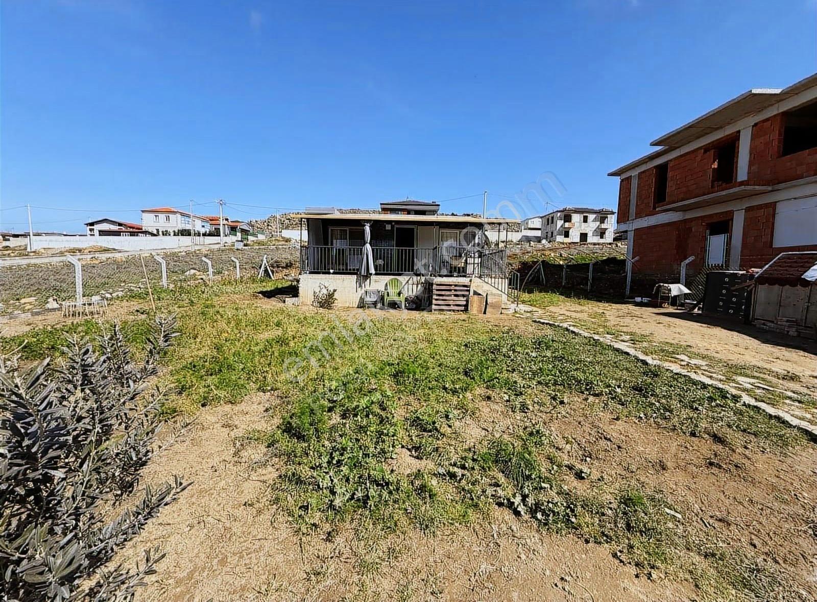 Tire Karateke'de Satılık Ruhsatlı 2+1 Müstakil Ev Ve 506m² Arsa - Görsel 4