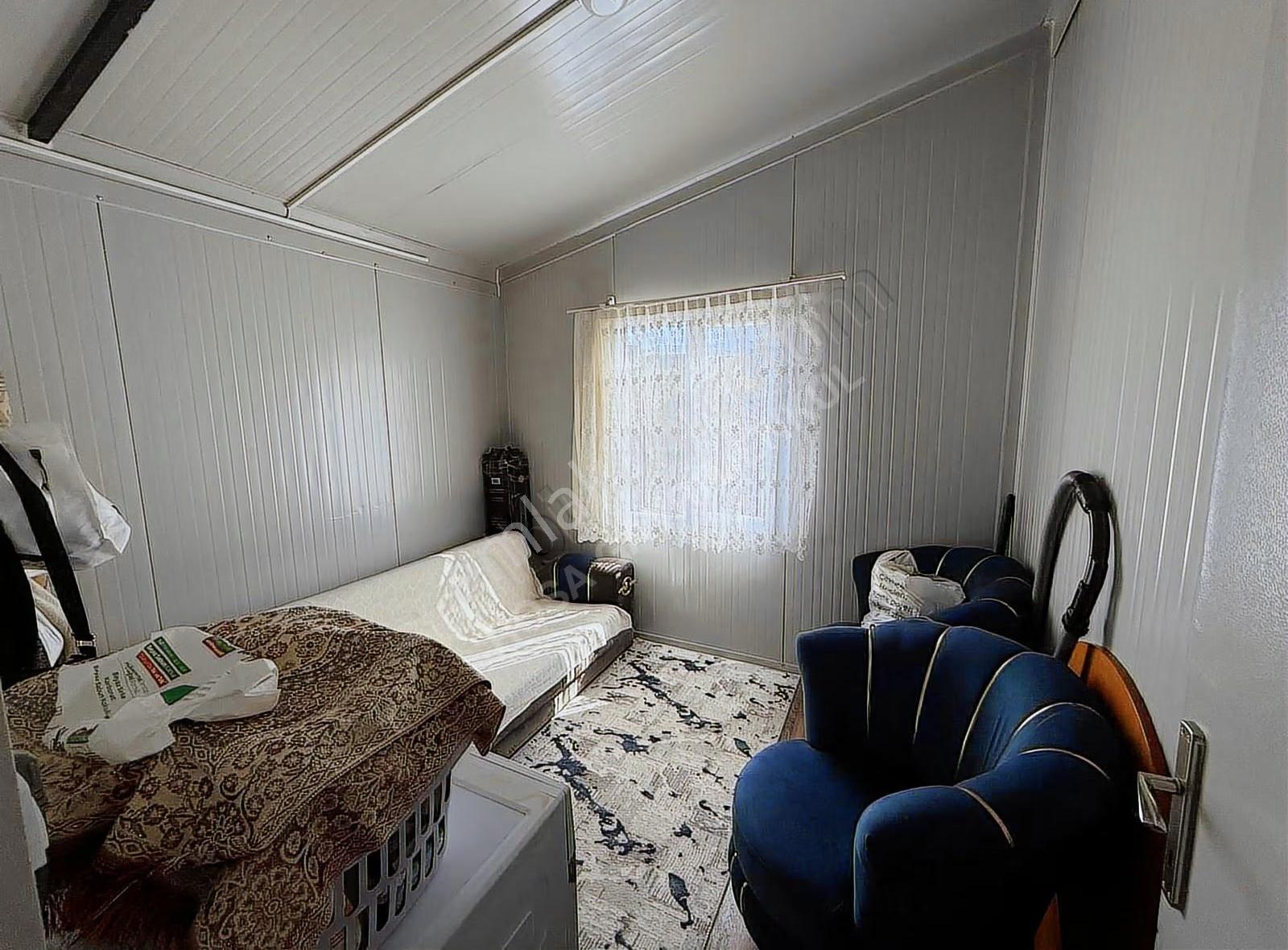 Tire Karateke'de Satılık Ruhsatlı 2+1 Müstakil Ev Ve 506m² Arsa - Görsel 13