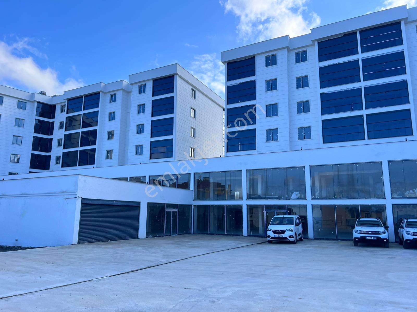 Trabzon Havaalanı Konaklarda Satılık 426 M2 Dükkan - Görsel 2