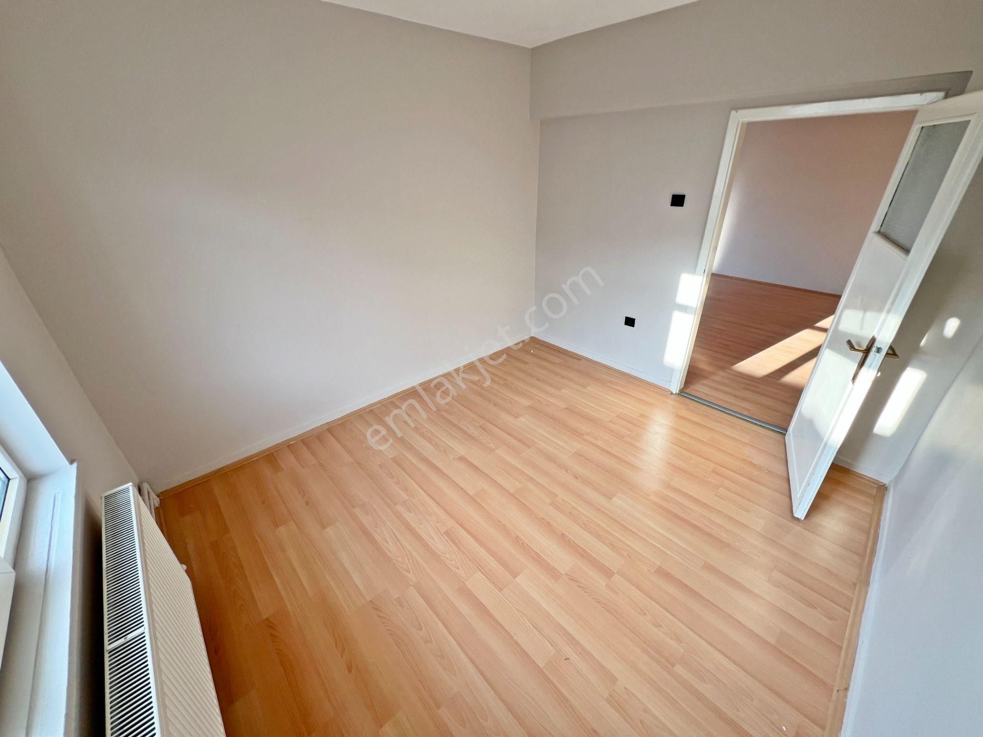 Etlik Şehir Hastanesi Yakını 3.kat Full Yapılı 3+1 Ön Cephe Güney Batı Kiralık Daire - Görsel 14