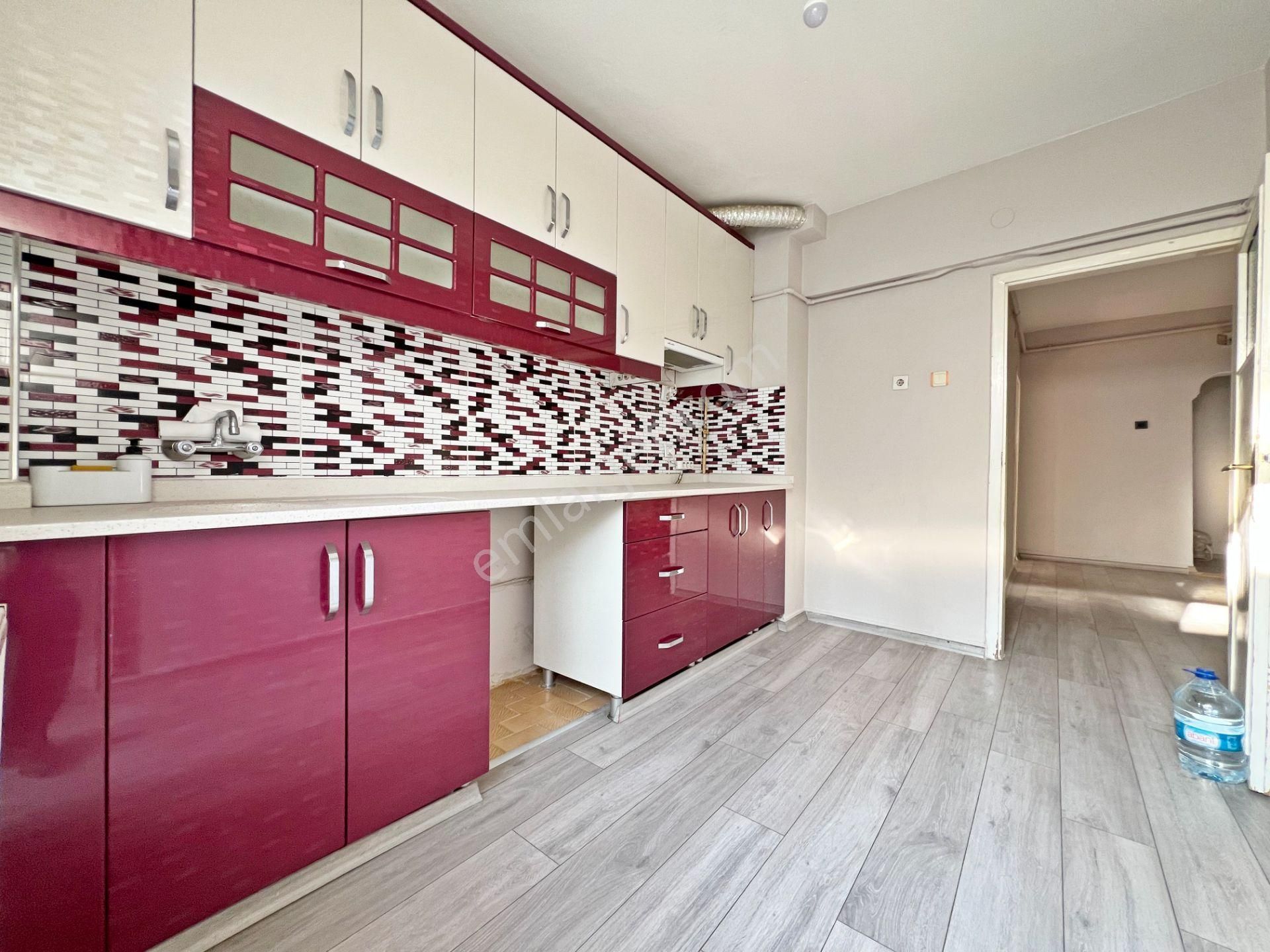 Etlik Şehir Hastanesi Yakını 3.kat Full Yapılı 3+1 Ön Cephe Güney Batı Kiralık Daire - Görsel 19