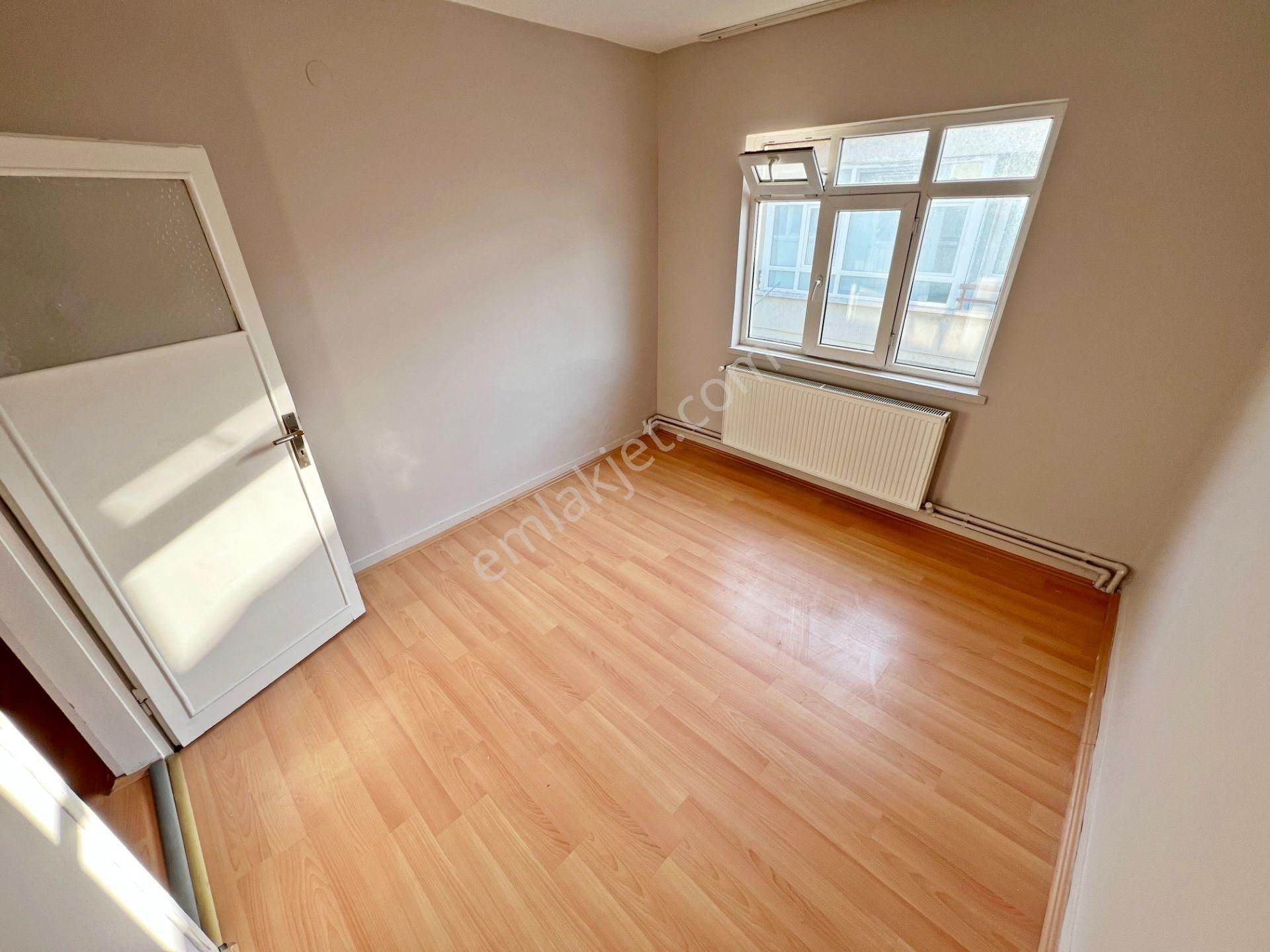 Etlik Şehir Hastanesi Yakını 3.kat Full Yapılı 3+1 Ön Cephe Güney Batı Kiralık Daire - Görsel 12