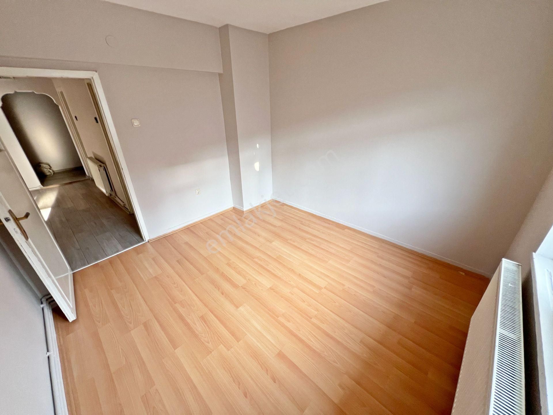 Etlik Şehir Hastanesi Yakını 3.kat Full Yapılı 3+1 Ön Cephe Güney Batı Kiralık Daire - Görsel 24