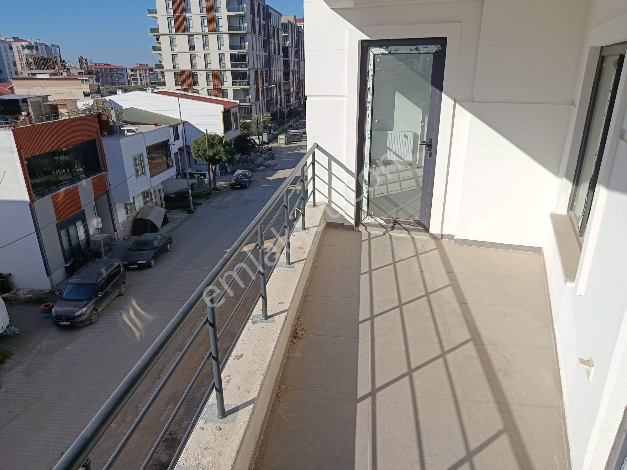 Akçay Doruk'tan Kadıköy'de Emsalsiz Arakat Daire - Görsel 7