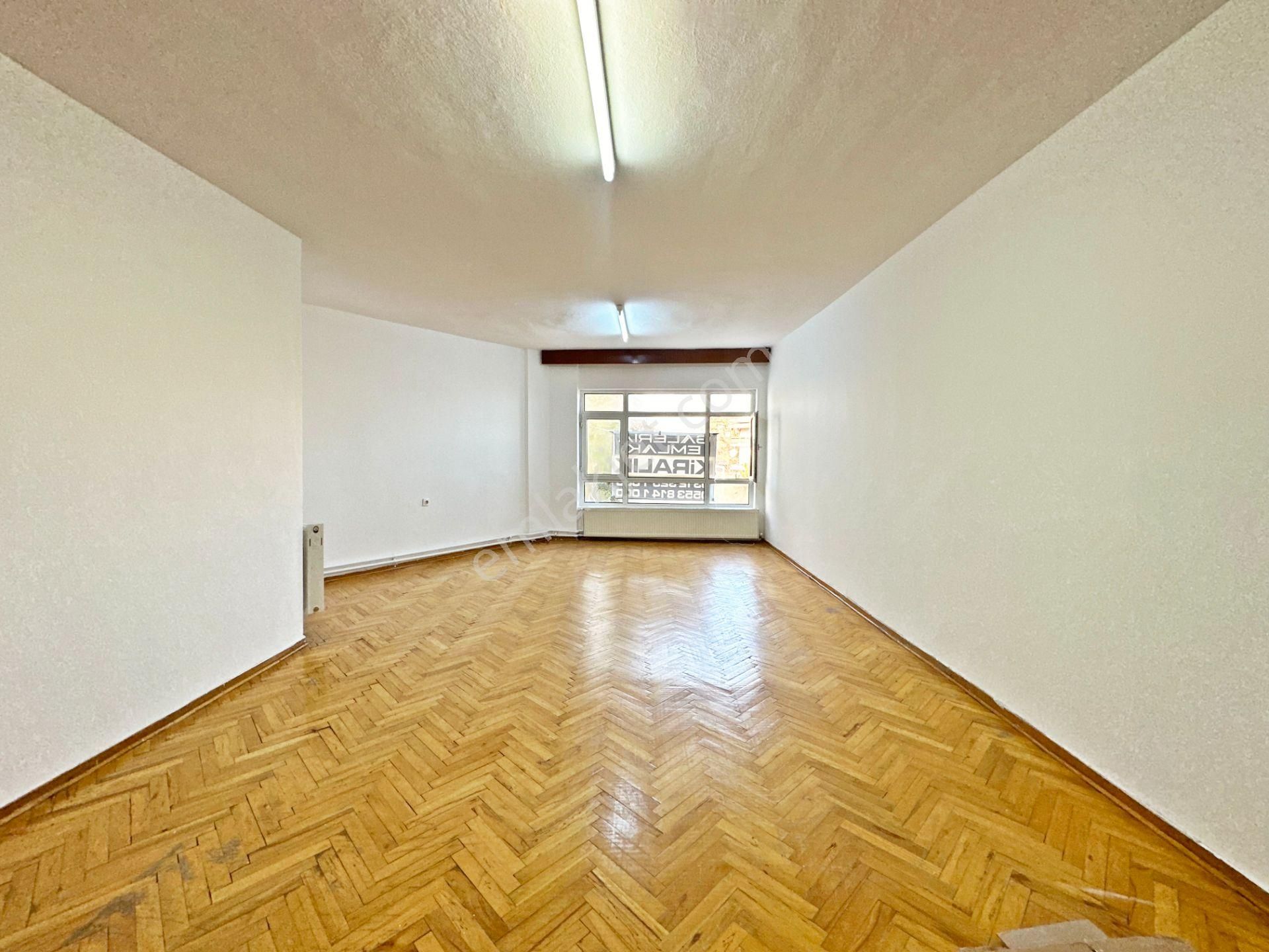 Galerıa Emlak'dan Subayevleri Son Durak Yanı 2. Kat 3+1 Mantolamalı Bina Yeni Boyalı Kiralık Daire - Görsel 8