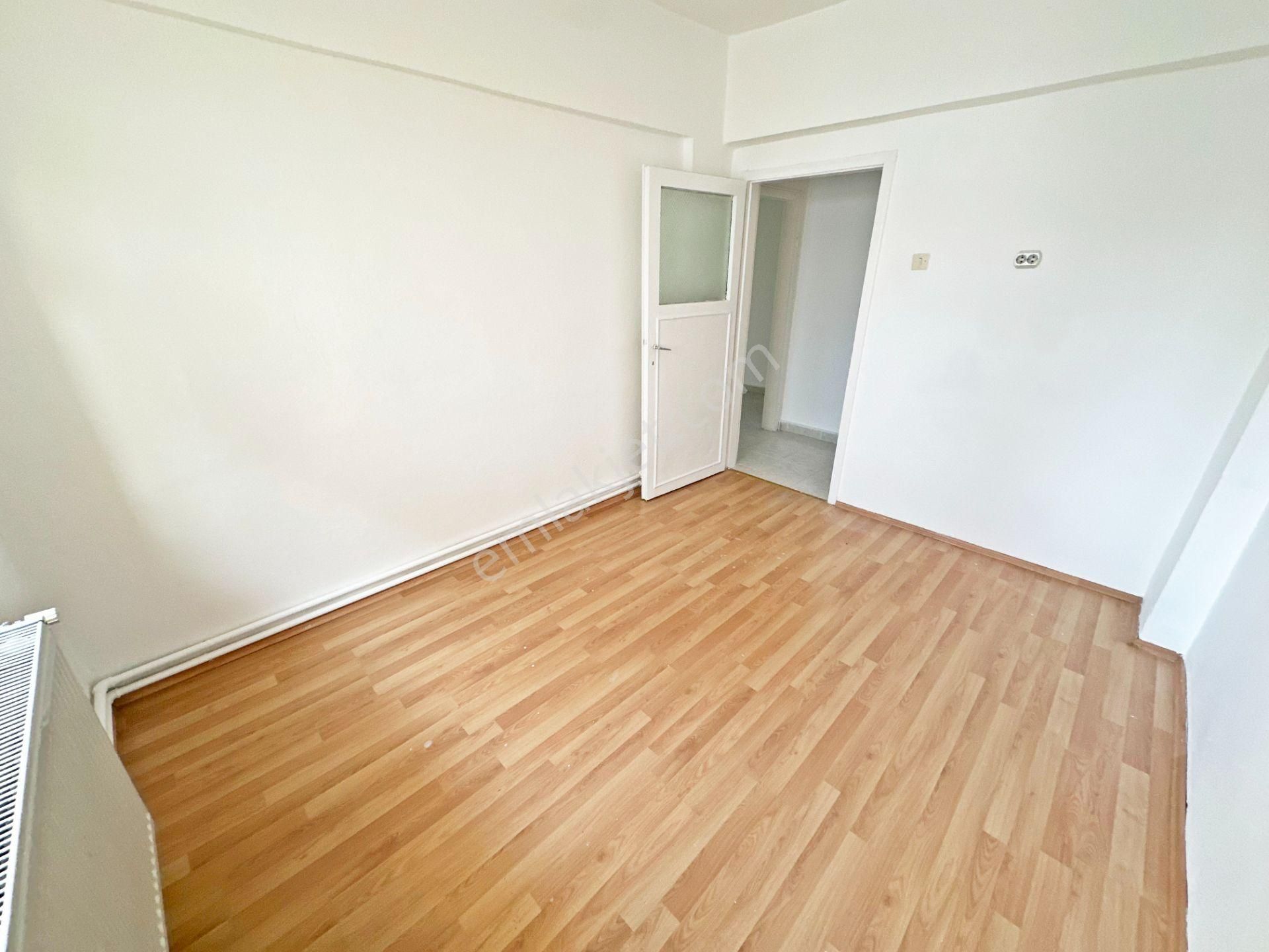 Galerıa Emlak'dan Subayevleri Son Durak Yanı 2. Kat 3+1 Mantolamalı Bina Yeni Boyalı Kiralık Daire - Görsel 22