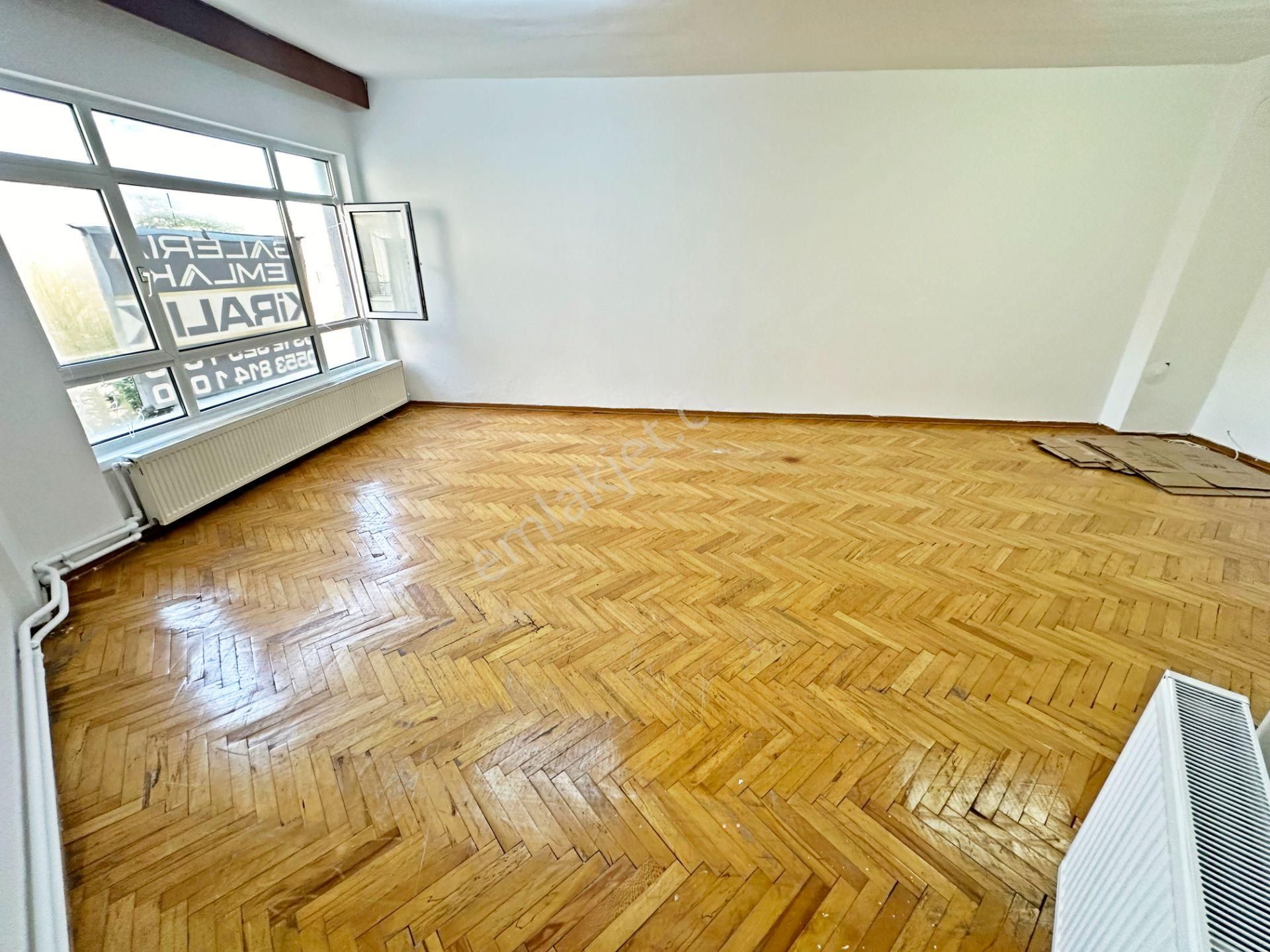 Galerıa Emlak'dan Subayevleri Son Durak Yanı 2. Kat 3+1 Mantolamalı Bina Yeni Boyalı Kiralık Daire - Görsel 7