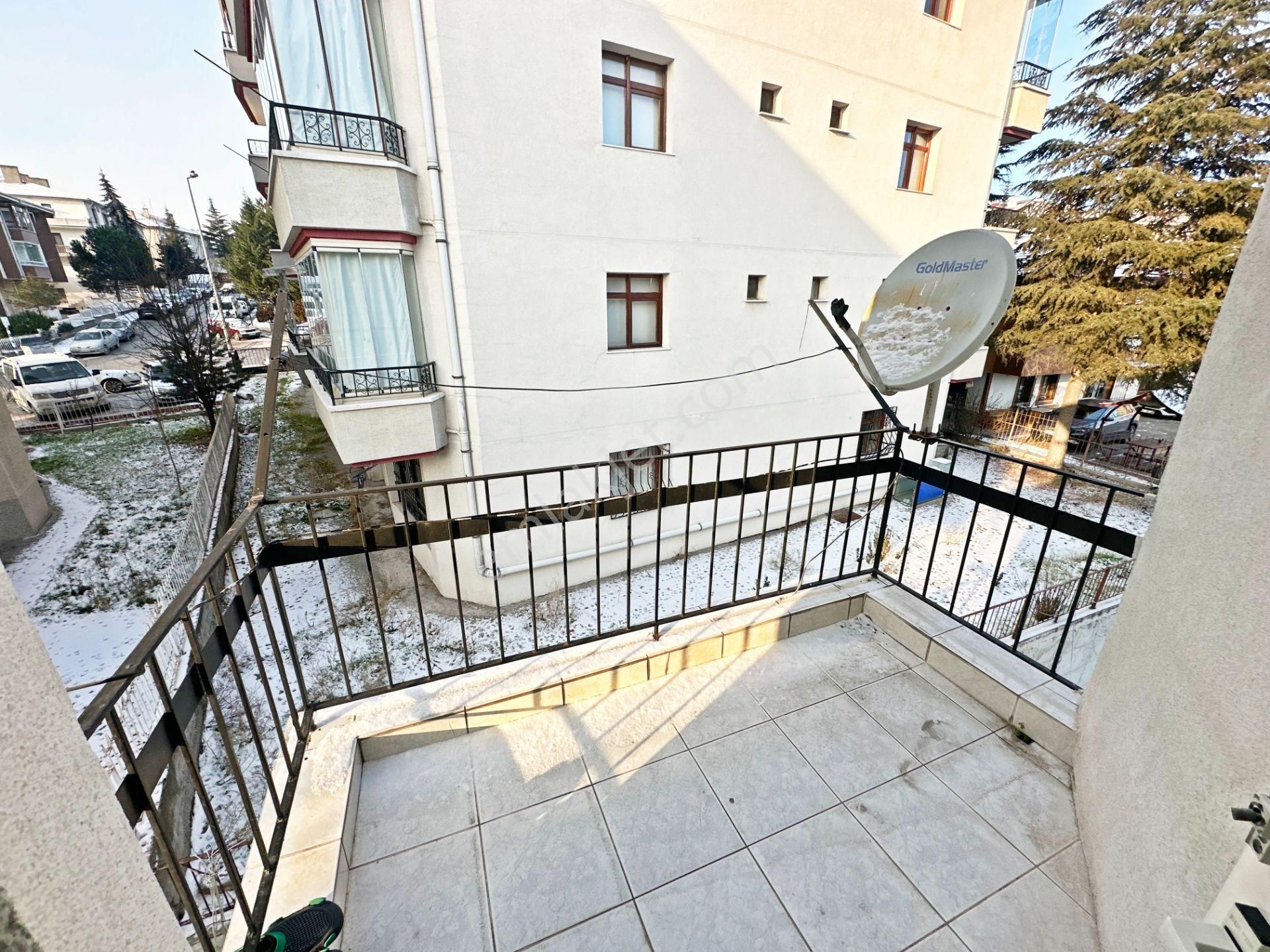 Galerıa Emlak'dan Subayevleri Son Durak Yanı 2. Kat 3+1 Mantolamalı Bina Yeni Boyalı Kiralık Daire - Görsel 16