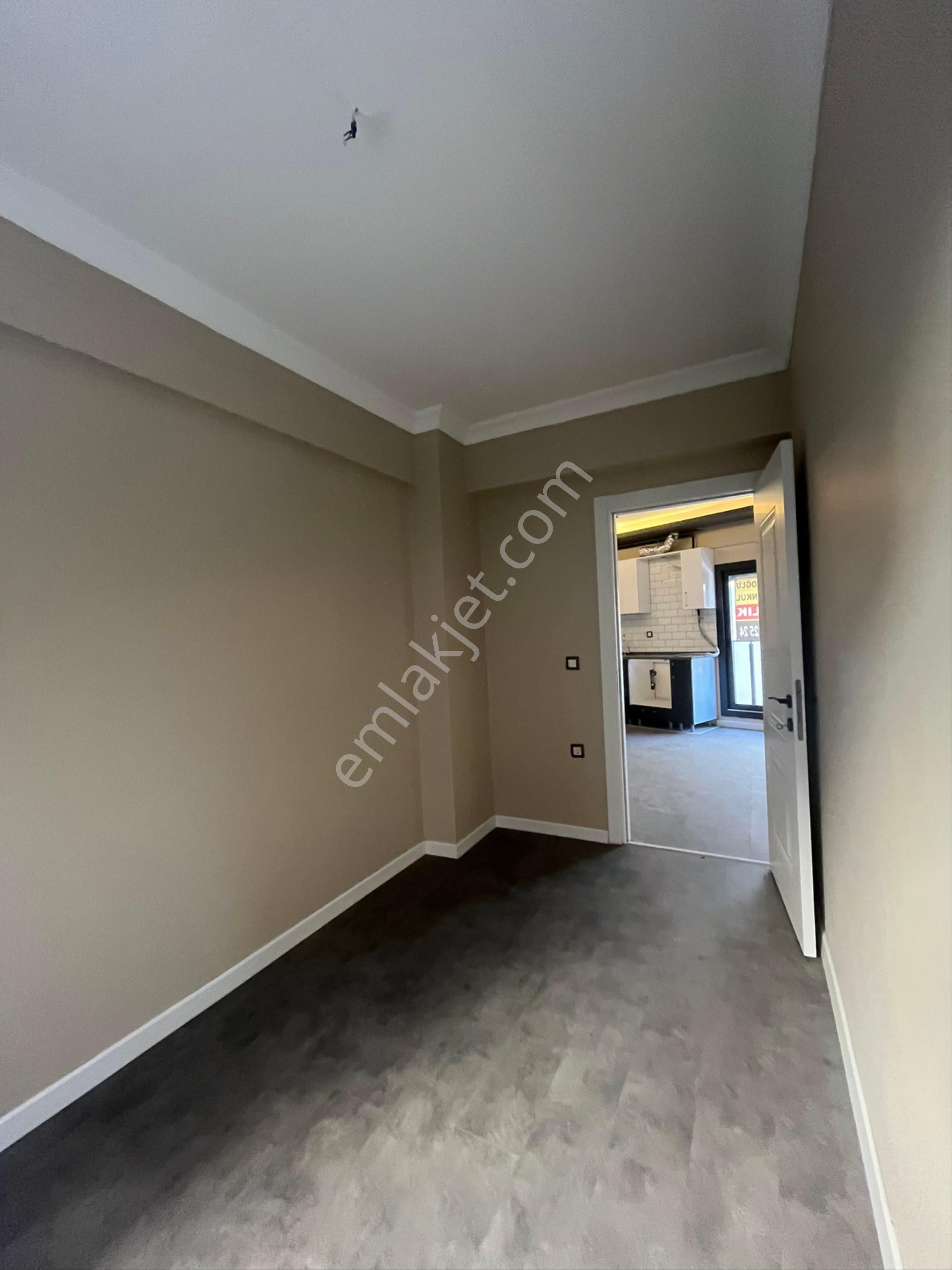 İzmir Buca Dumlupınar Mah Satılık 2+1 Daire - Görsel 12