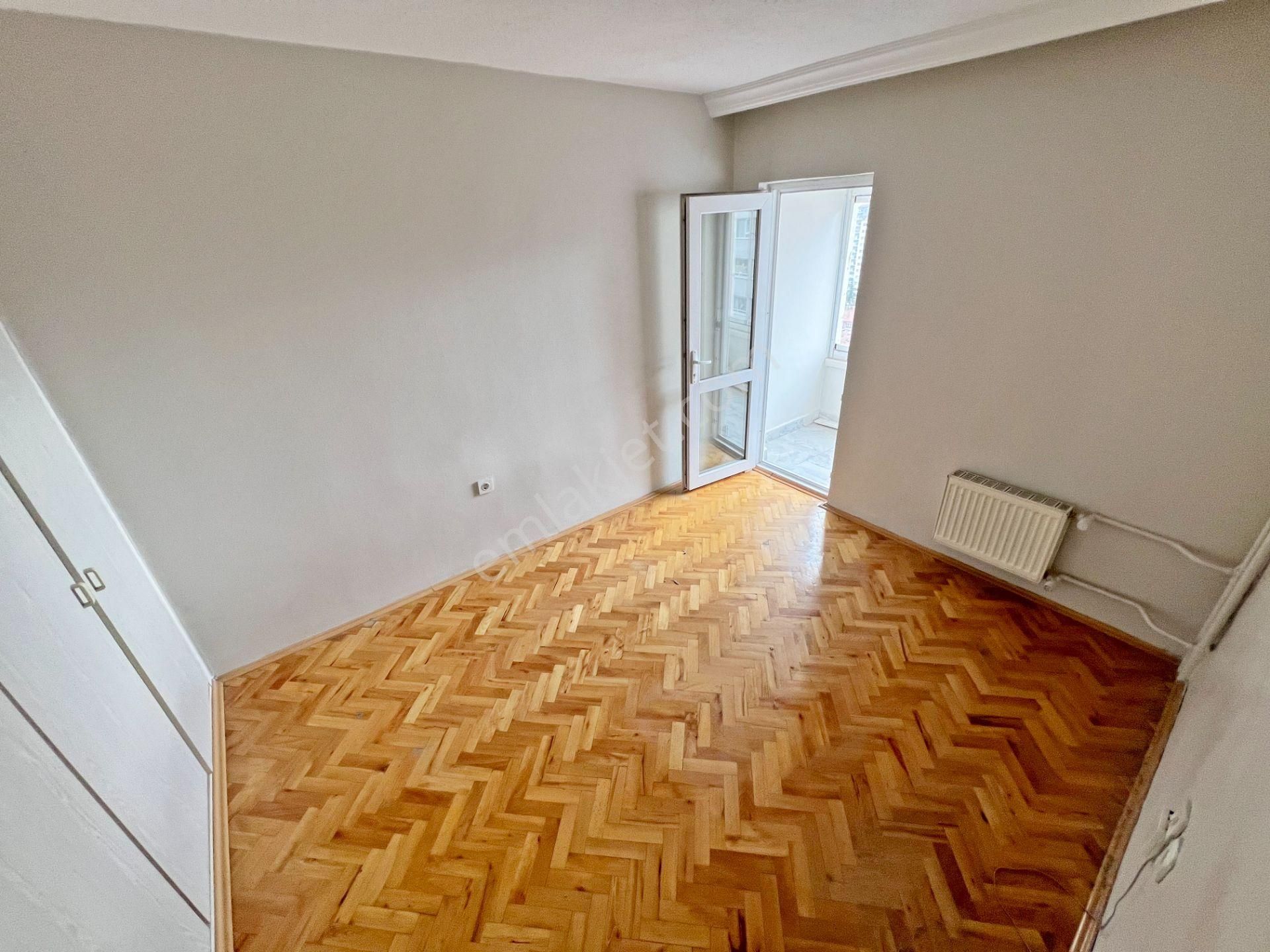 Etlik Emlakbank Blokları'nda Çift Asansörlü 2+1 Kilerli 8.kat Güney Cephe Kiralık Daire!! - Görsel 19