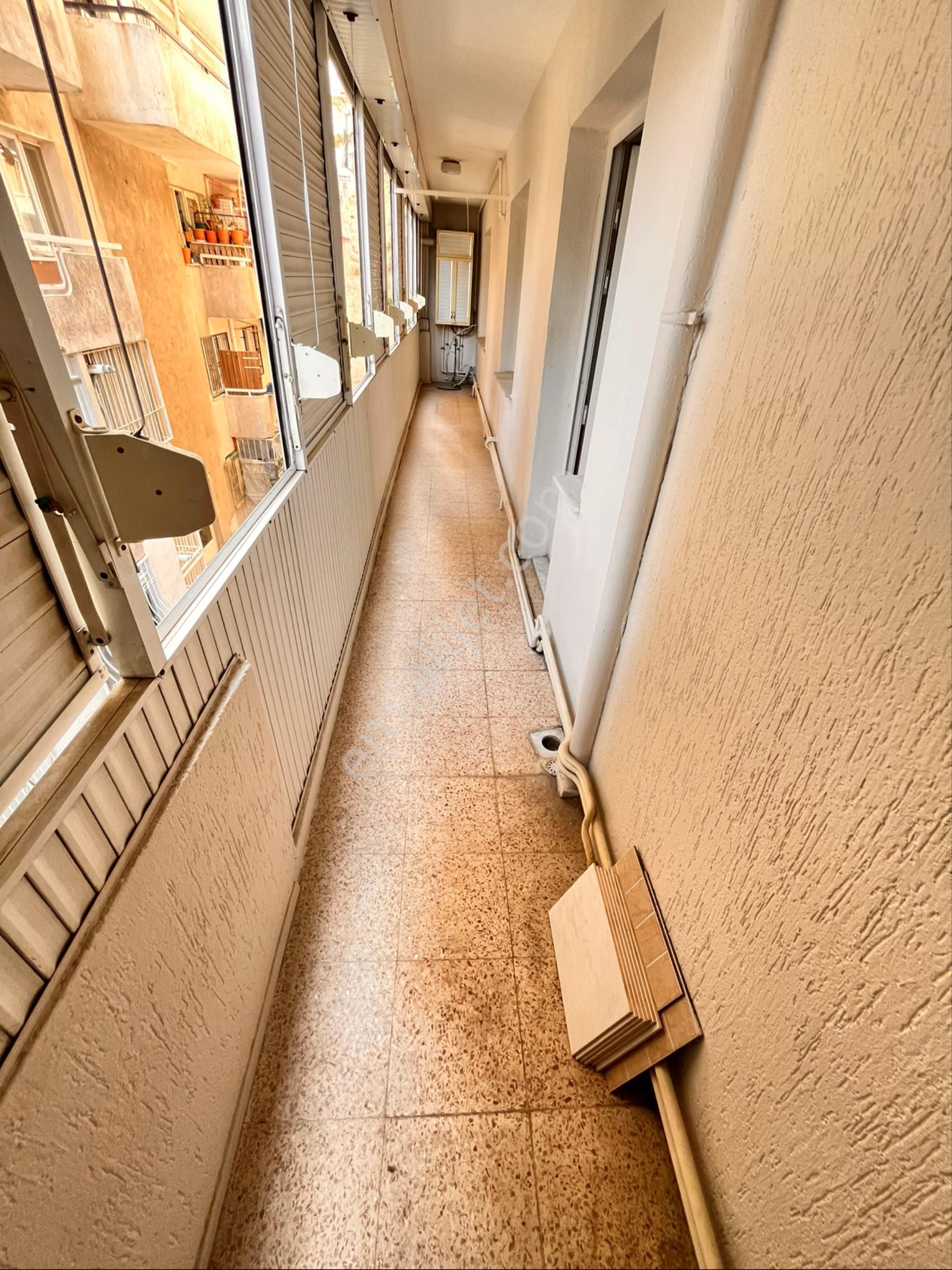 Esenyalı Da Ukep Koleji Karşısında 3+1 120m2 Otoparklı Asansörlü Köşe Daire - Görsel 29