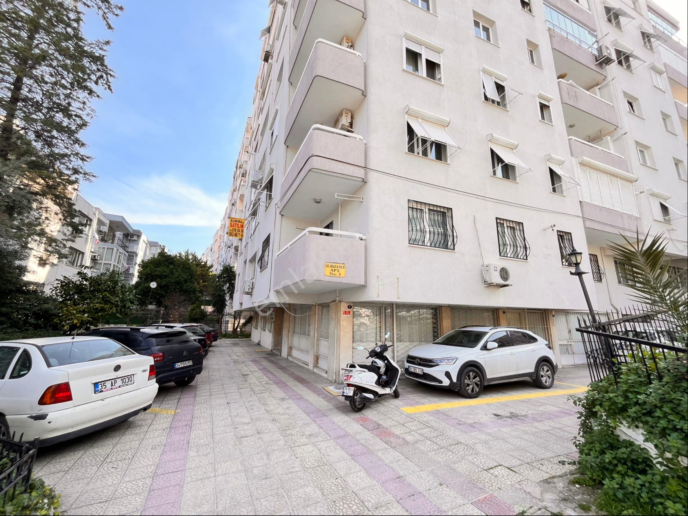 Esenyalı Da Ukep Koleji Karşısında 3+1 120m2 Otoparklı Asansörlü Köşe Daire - Görsel 32