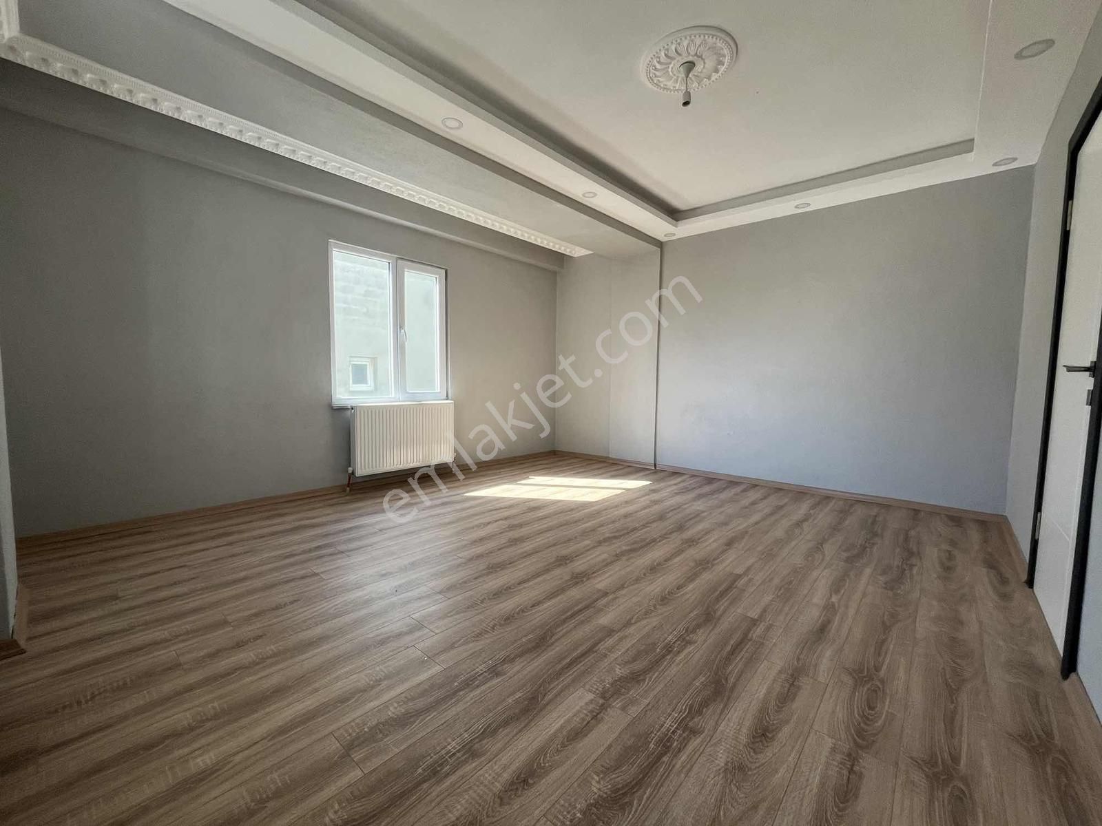 Hılal Gayrımenkul'den Amasyalılar Meydana Mevkı 2 + 1 - Görsel 13