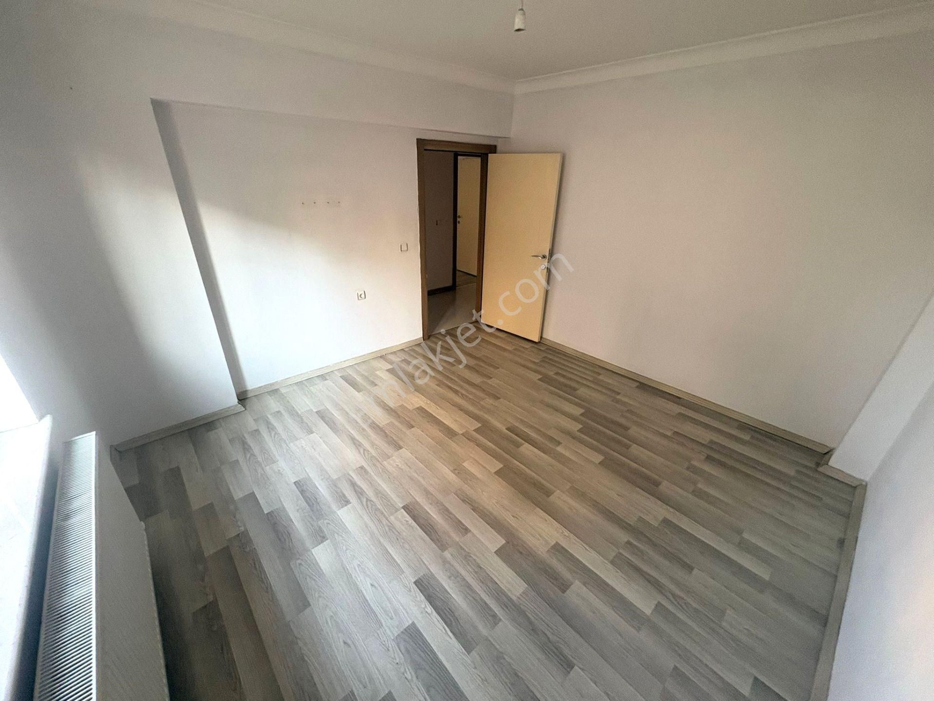 Pınarbaşı Mh'de 2+1 Giriş K. 12 Yıllık Bağımsız Fırsatt Daire!!! - Görsel 7