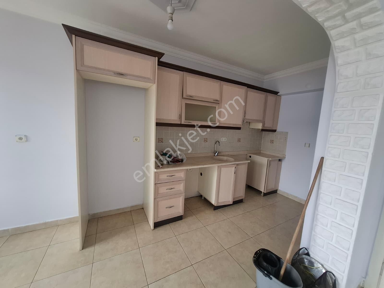 Didim Yeni Mah. 3+1 Boş Sürekli Kiralık Daire - Görsel 3